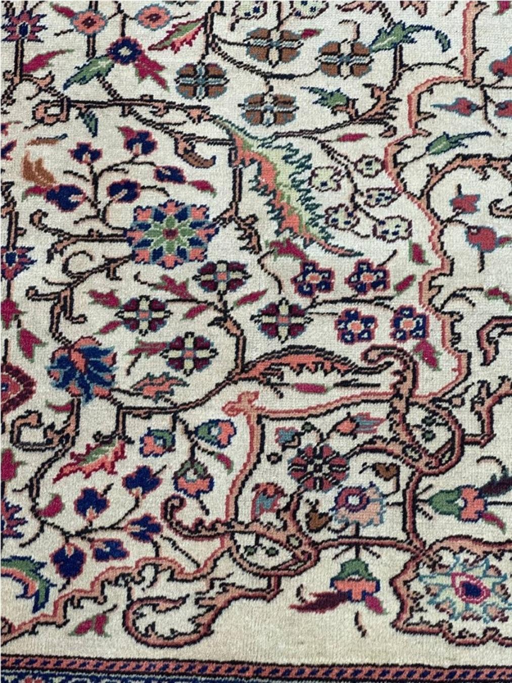 Fine XX secolo Tappeto per l'area Sivas 8x12 annodato a mano in Turchia antica in vendita