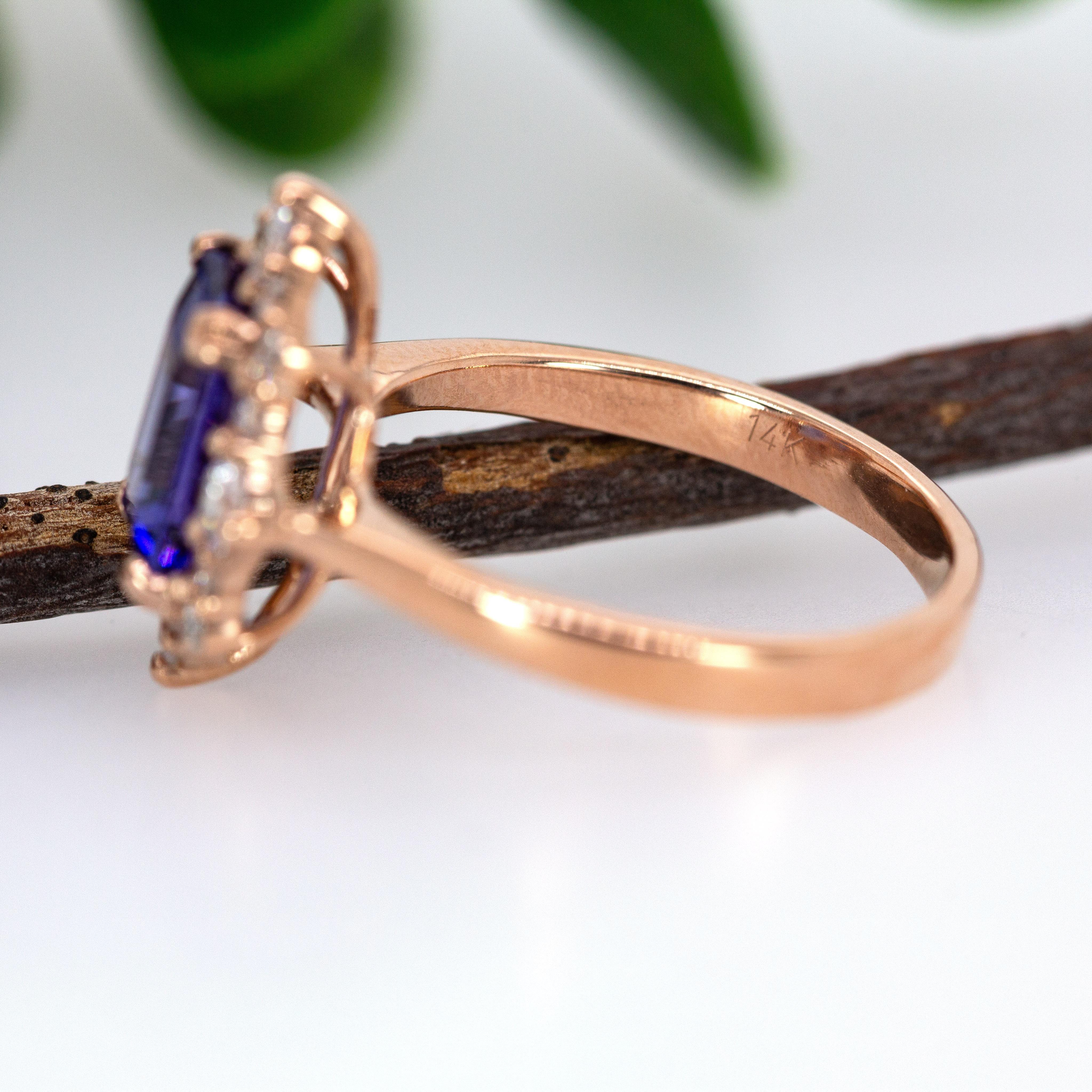 8x6mm, 1.6cts Bague Tanzanite avec Halo diamant en or rose massif 14K Neuf - En vente à Columbus, OH