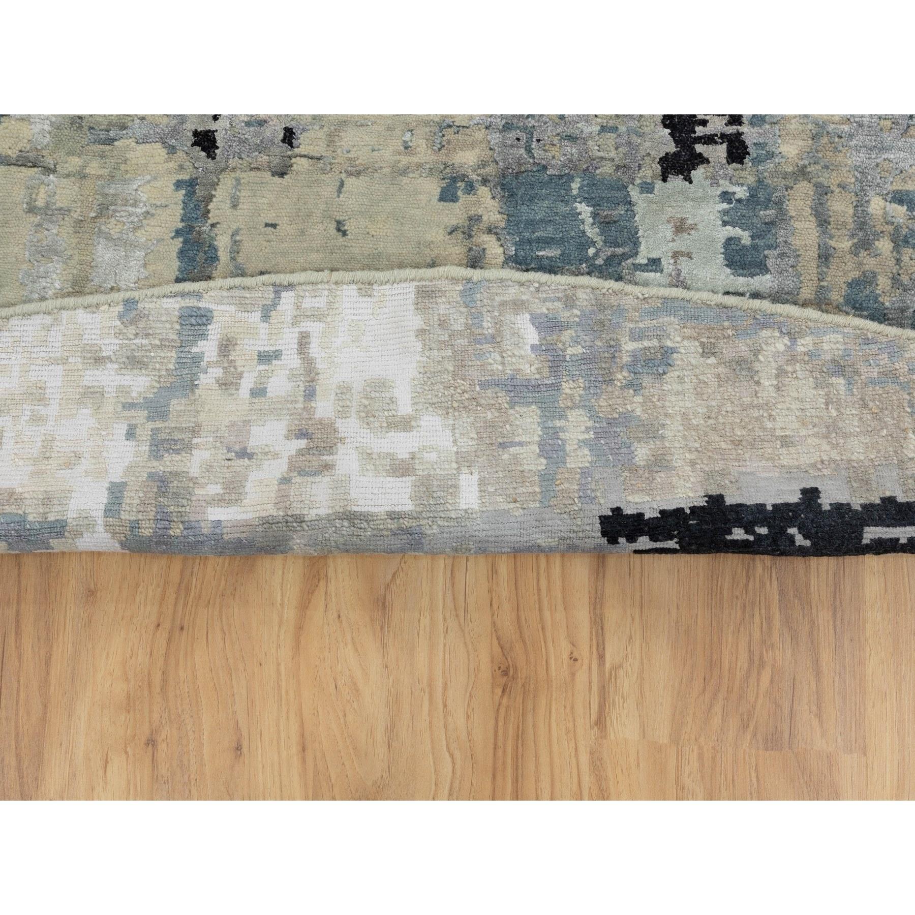 Annodato a mano 8'x8' Abstract Design Silver-Blue Hand Knotted Wool & Silk Oriental Rug in vendita