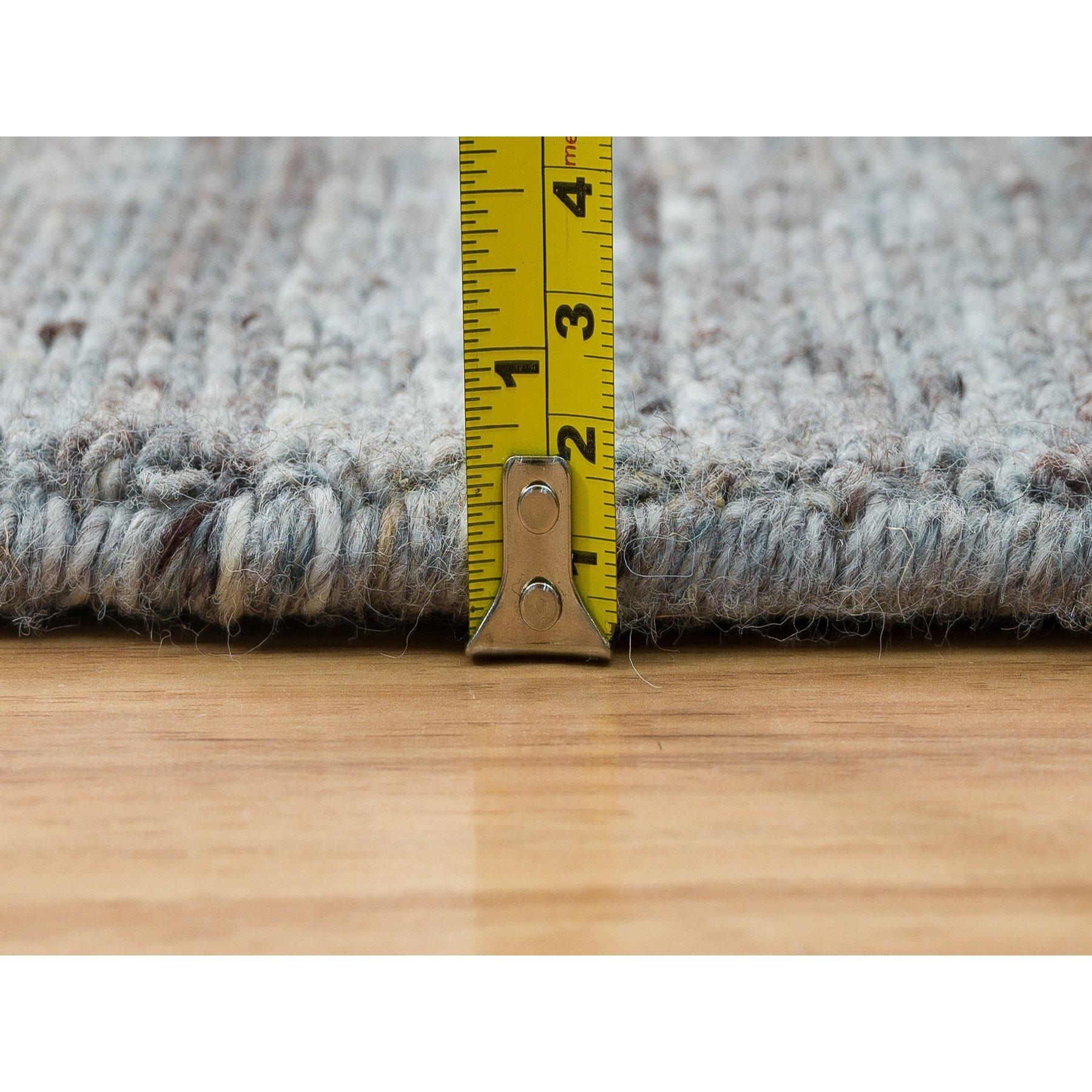 8'x8' Arsenic Gray Modern Striae Design Wolle handgewebte Runde Orientteppich im Angebot 3