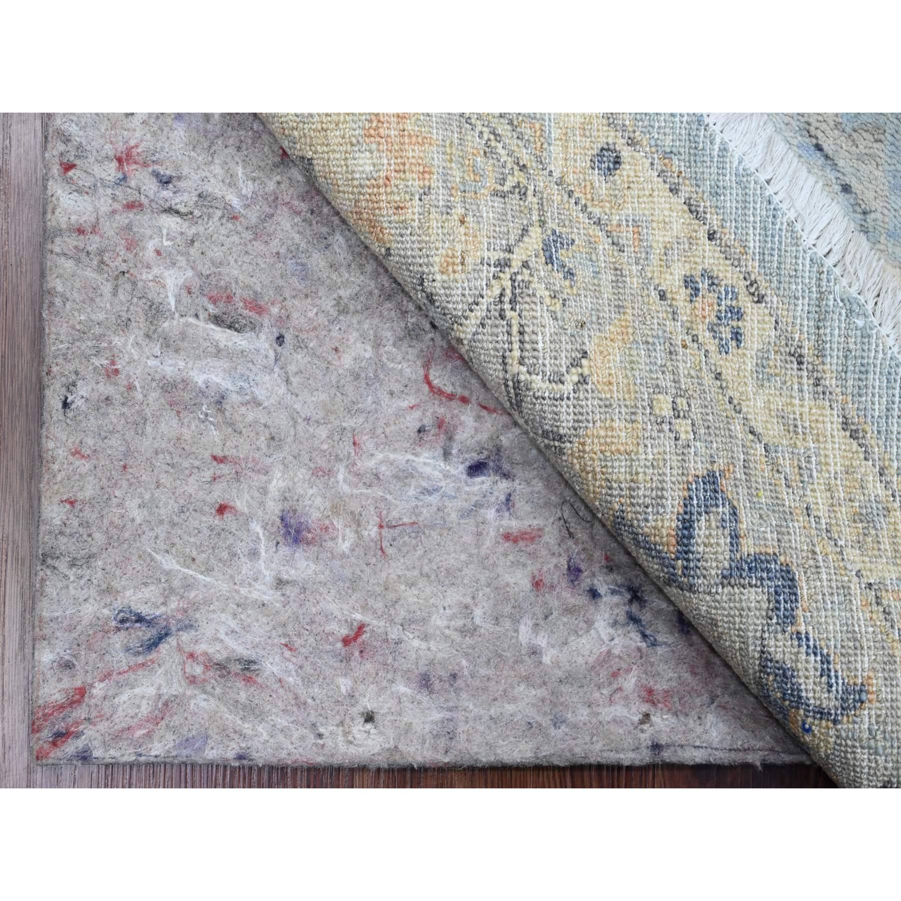 Afghano 8'x8' Tappeto rotondo in lana afgana Peshawar Heriz blu con disegno all over annodato a mano in vendita