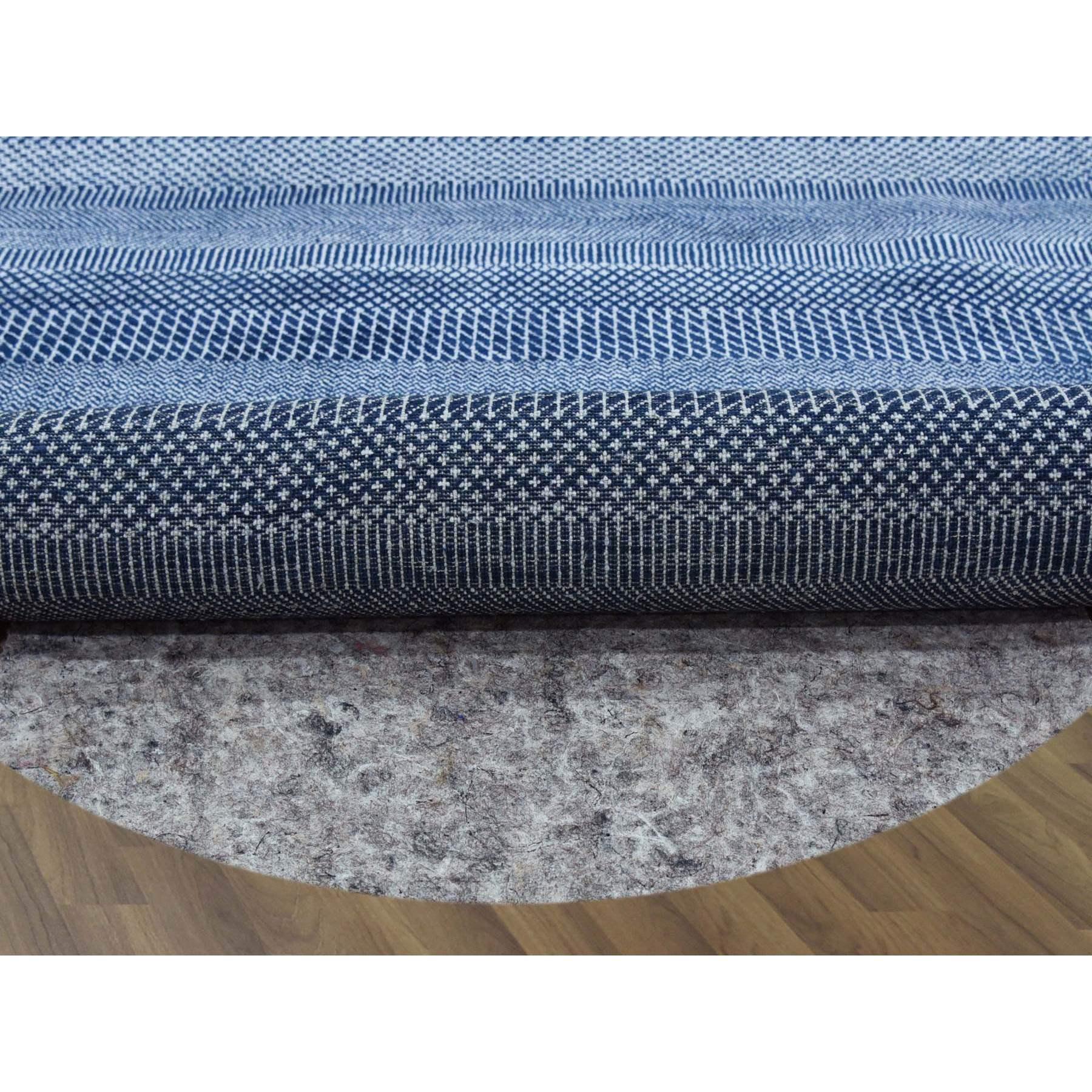 Hand-Knotted 8'x8' Blue, Wool and Silk Hand Knotted, Modern Grass Design Gabbeh Round Rug For Sale