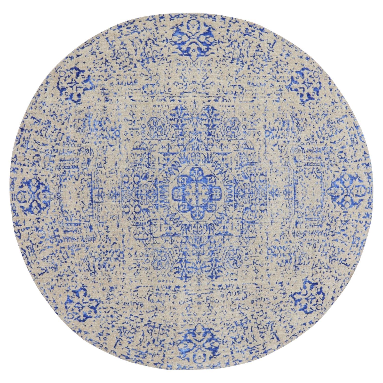 8'x8' Blauer handgefalteter runder Teppich aus Wolle und Seide im Mamluk-Design aus Jacquard im Angebot