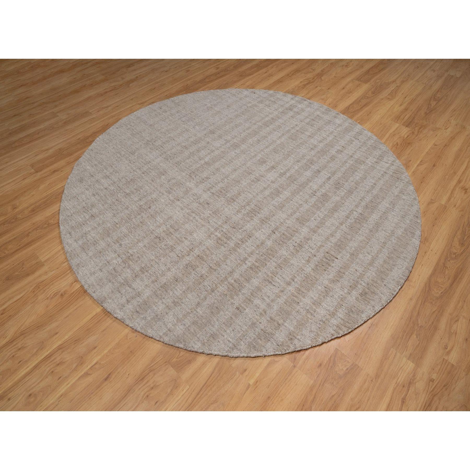 8'x8' Braun Salz & Pfeffer Effekt Streifen Design Hand gewebte Wolle Runde Teppich (Moderne) im Angebot