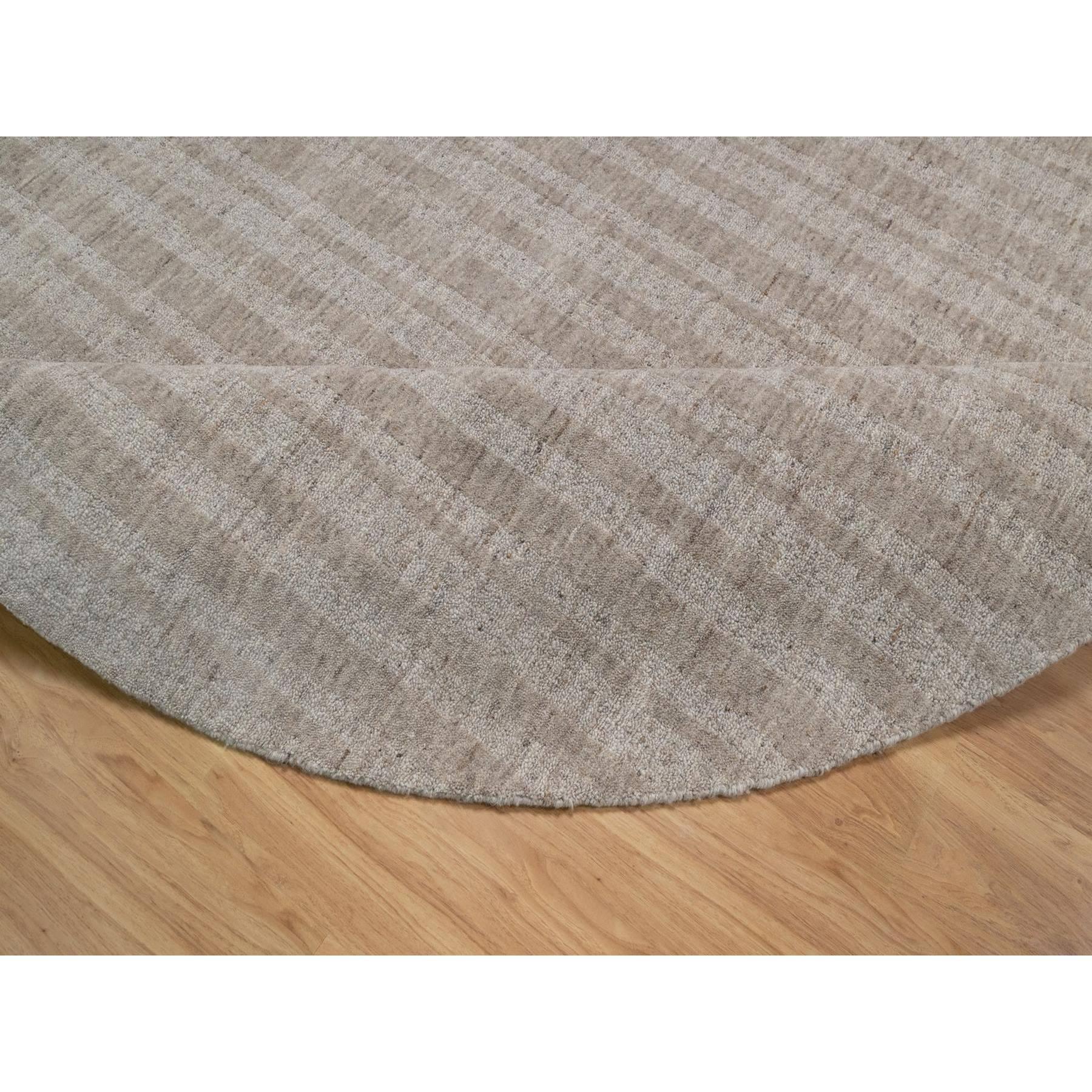 8'x8' Braun Salz & Pfeffer Effekt Streifen Design Hand gewebte Wolle Runde Teppich im Zustand „Neu“ im Angebot in Carlstadt, NJ