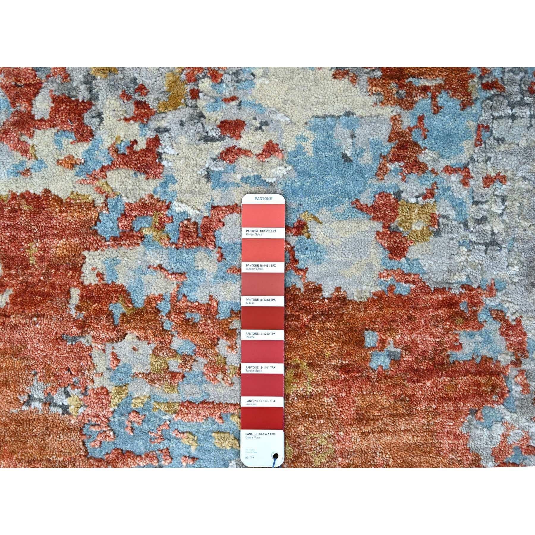 Indien Tapis rond en laine et soie nouée à la main 8'x8' Orange brûlé Mosaïque Abstract Design en vente