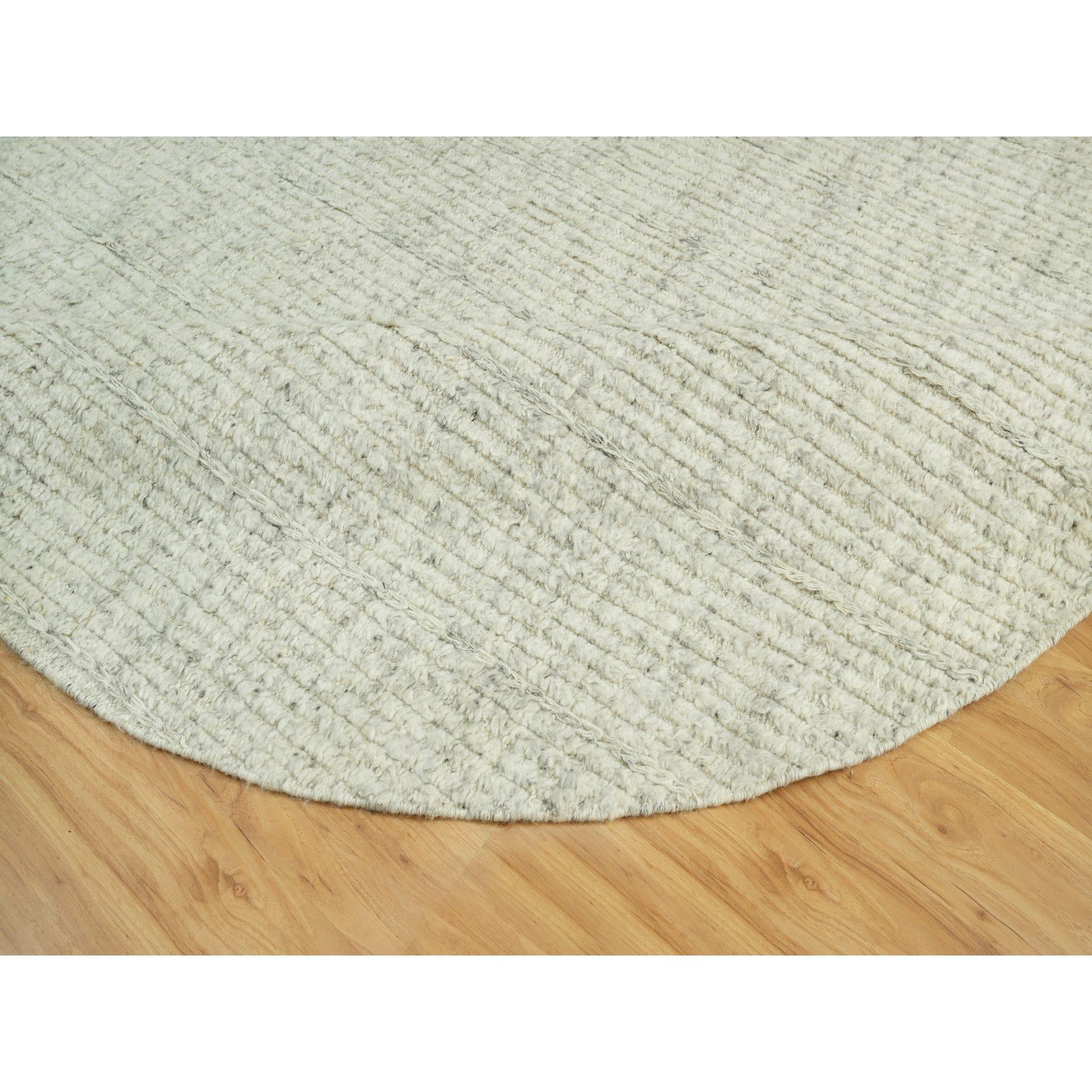 8'x8' Classic Gray Wool Cord Collection Plain Hand Woven Square Oriental Rug im Zustand „Neu“ im Angebot in Carlstadt, NJ