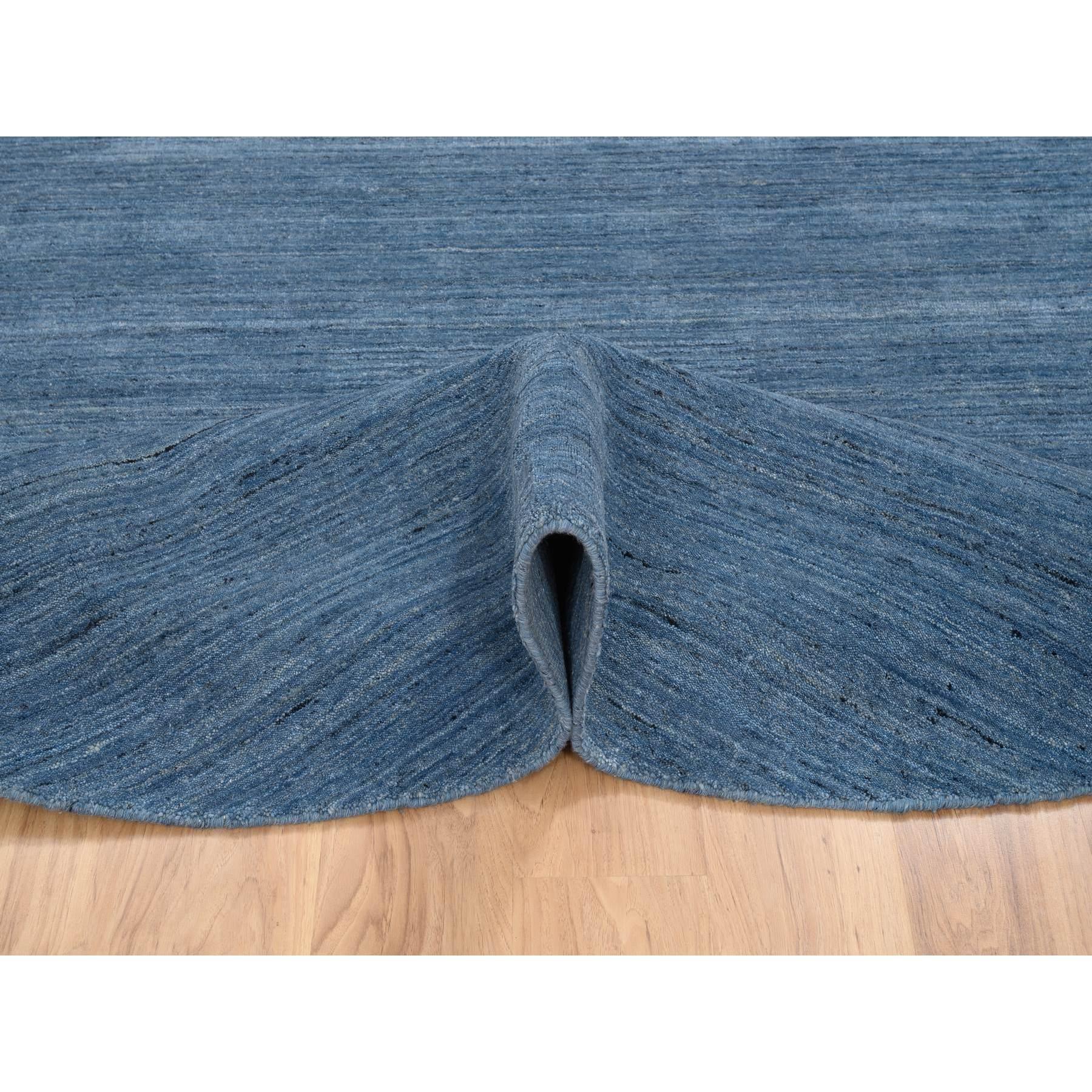 8'x8' Denim Blau Modern Design Weich und Plüsch Wolle Hand Loomed Runde Teppich im Zustand „Neu“ im Angebot in Carlstadt, NJ