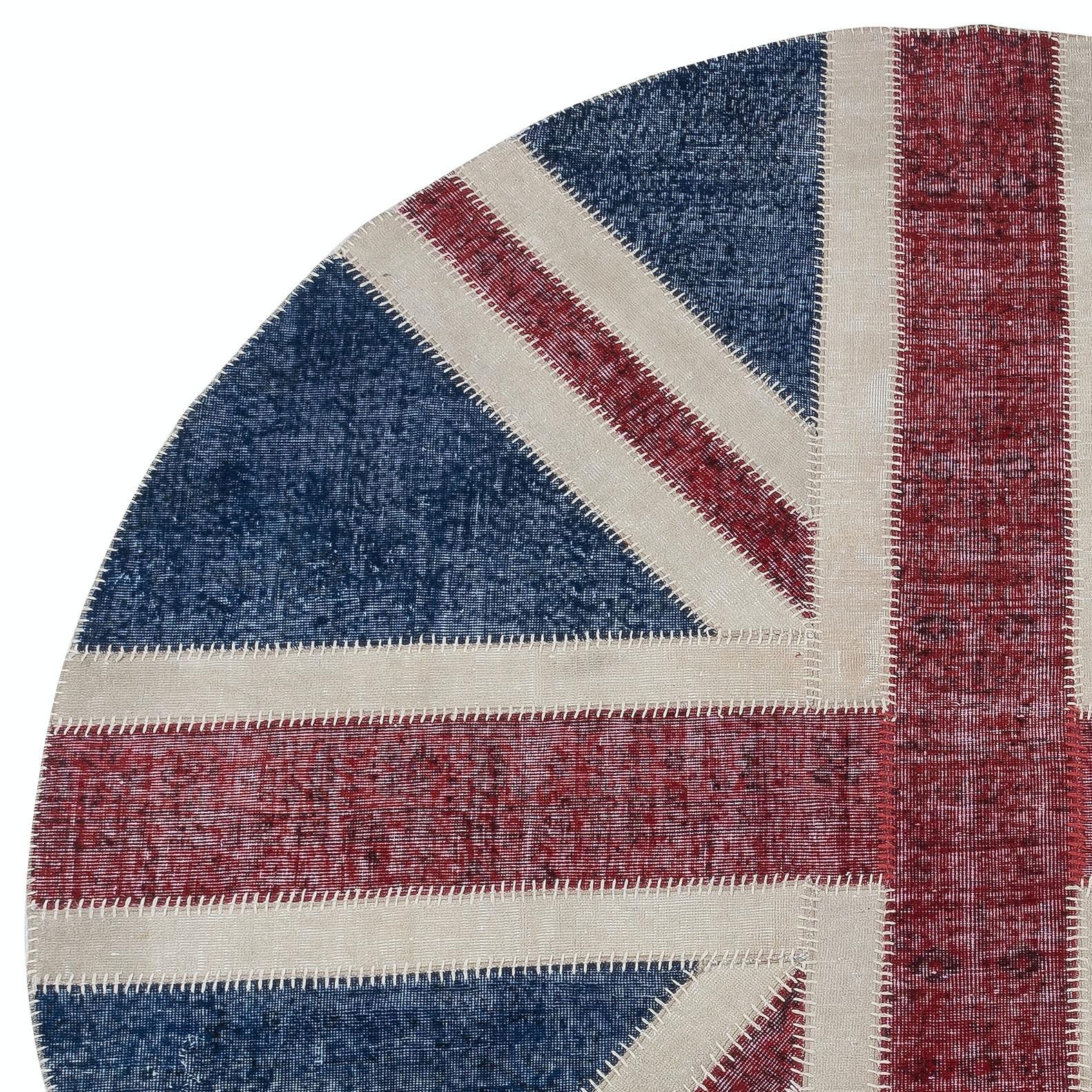 8x8 Ft runder handgefertigter Patchwork-Teppich. British Union Jack Teppich im britischen Flaggendesign (Türkisch) im Angebot