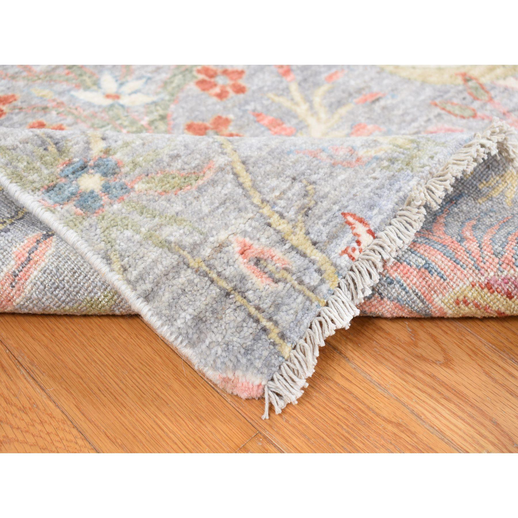 8'x8' Grau, Afghanische Peshawar Paradiesvögel, Wolle Handgeknüpft, Quadratischer Teppich im Angebot 1