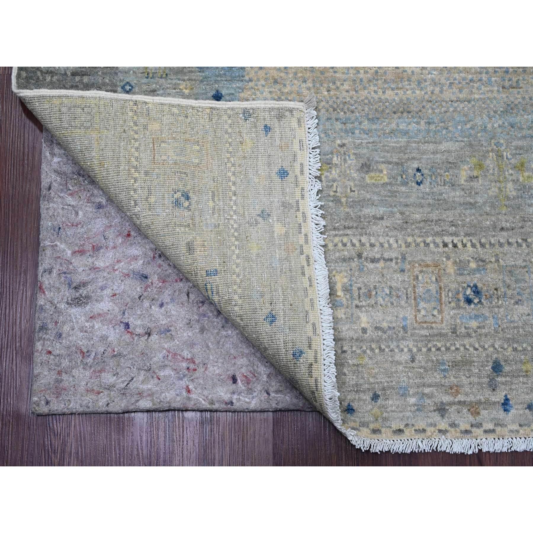 Afghan Tapis carré en laine douce 8'x8' Gris noué à la main Figurines d'animaux Kashkuli en vente