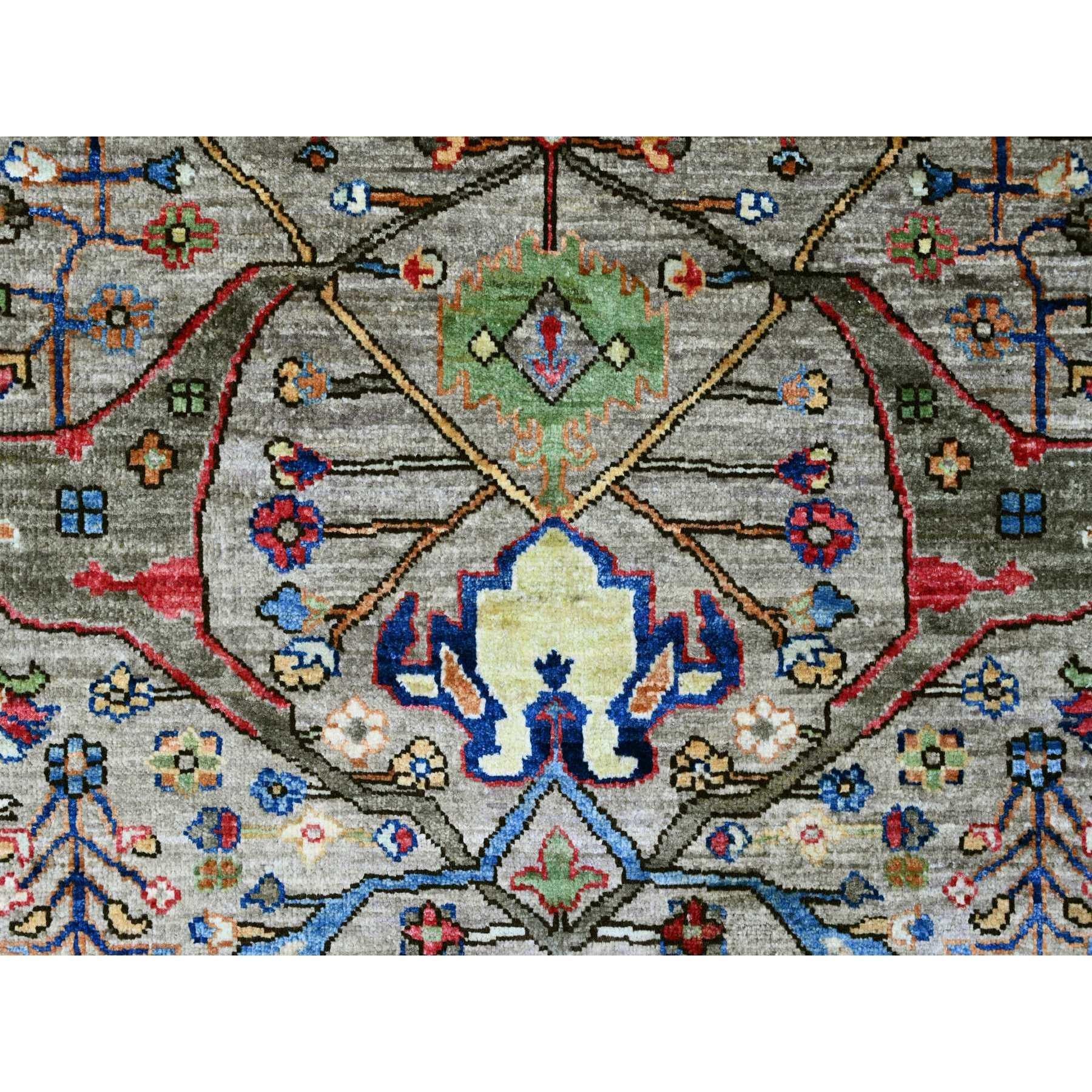 8'x8' Grauer Peshawar mit Bijar Garus Design Handgeknüpfter Wollteppich rund im Angebot 1