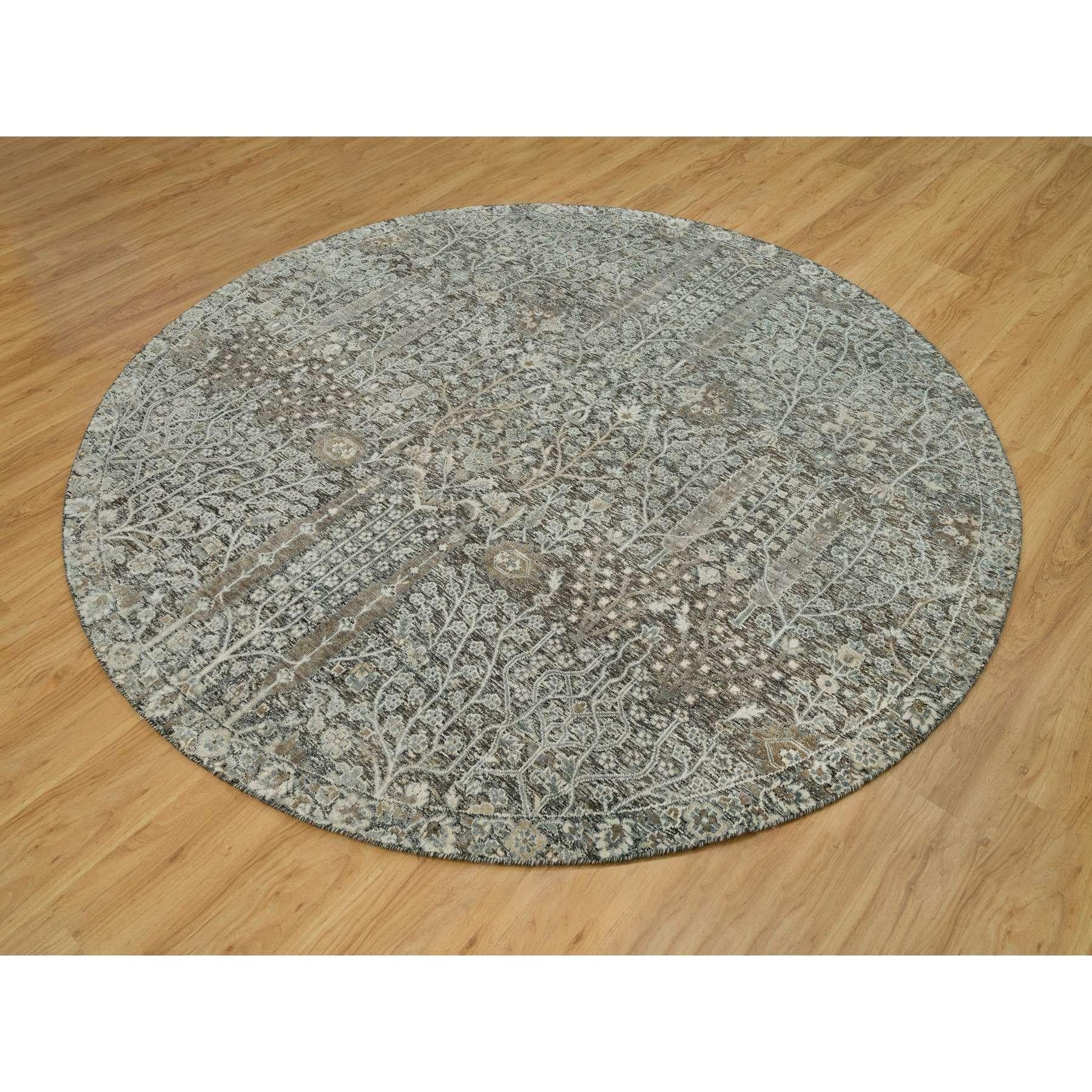 Médiéval 8'x8' Tapis rond en laine et soie grise nouée à la main avec saule et cyprès en vente