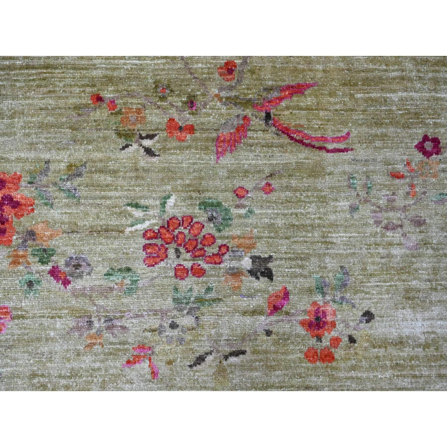 Laine 8'x8' Green Chinese Art Deco Inspired Peshawar Hand Knotsted Wool Round Rug (Tapis rond en laine nouée à la main) en vente