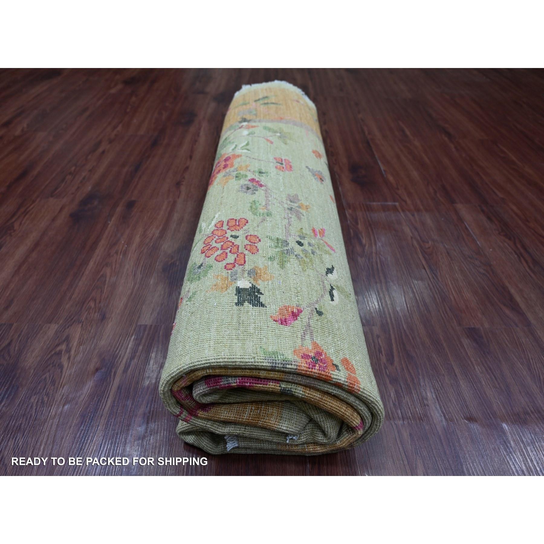 8'x8' Green Chinese Art Deco Inspired Peshawar Hand Knotsted Wool Round Rug (Tapis rond en laine nouée à la main) en vente 1