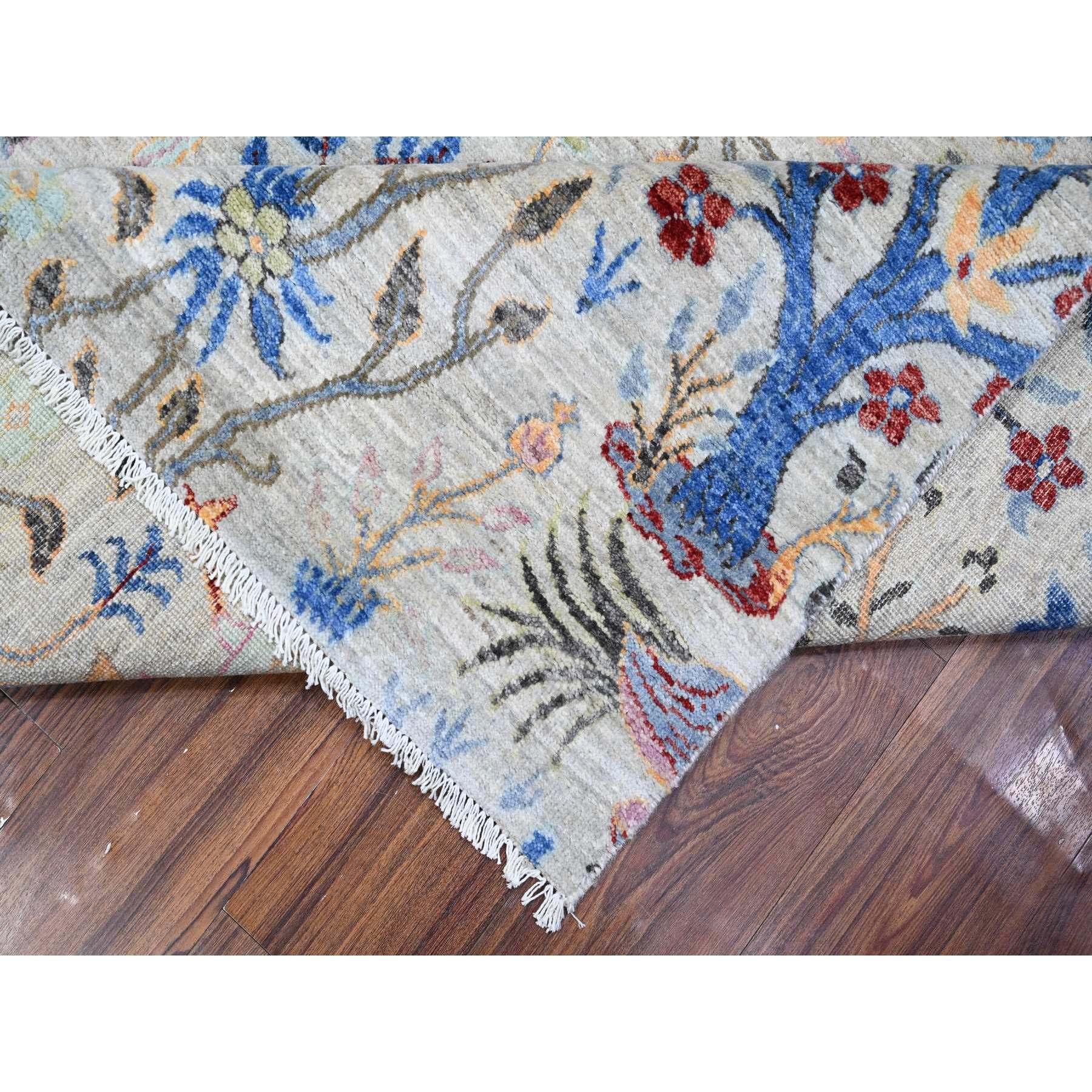 8'x8' Heavenly Gray Afghan Peshawar Wool Hand Knotted Square Oriental Rug im Zustand „Neu“ im Angebot in Carlstadt, NJ