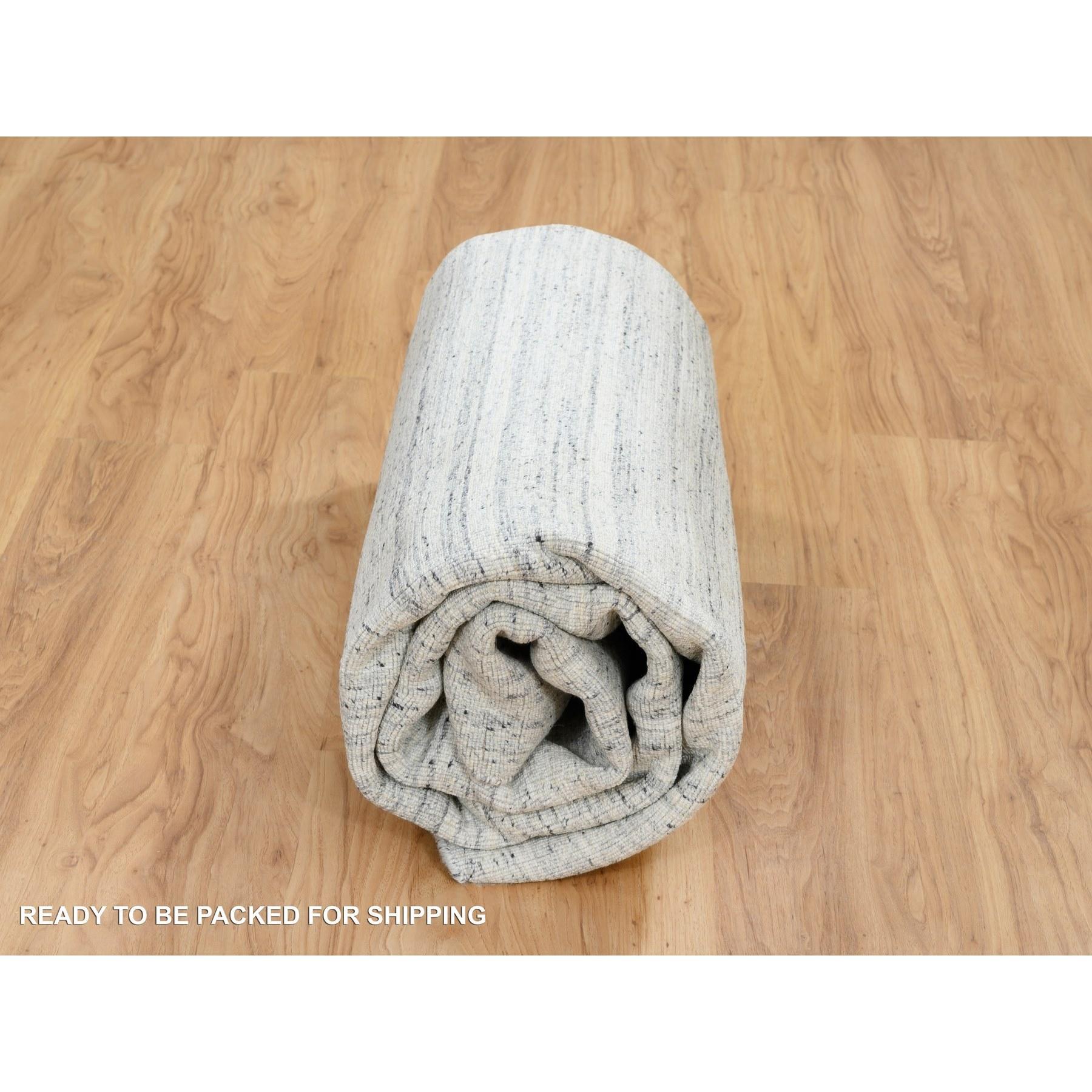 8'x8' Elfenbeinfarbener handgewebter schlichter moderner Striae-Design-Teppich aus natürlicher Wolle im Angebot 2