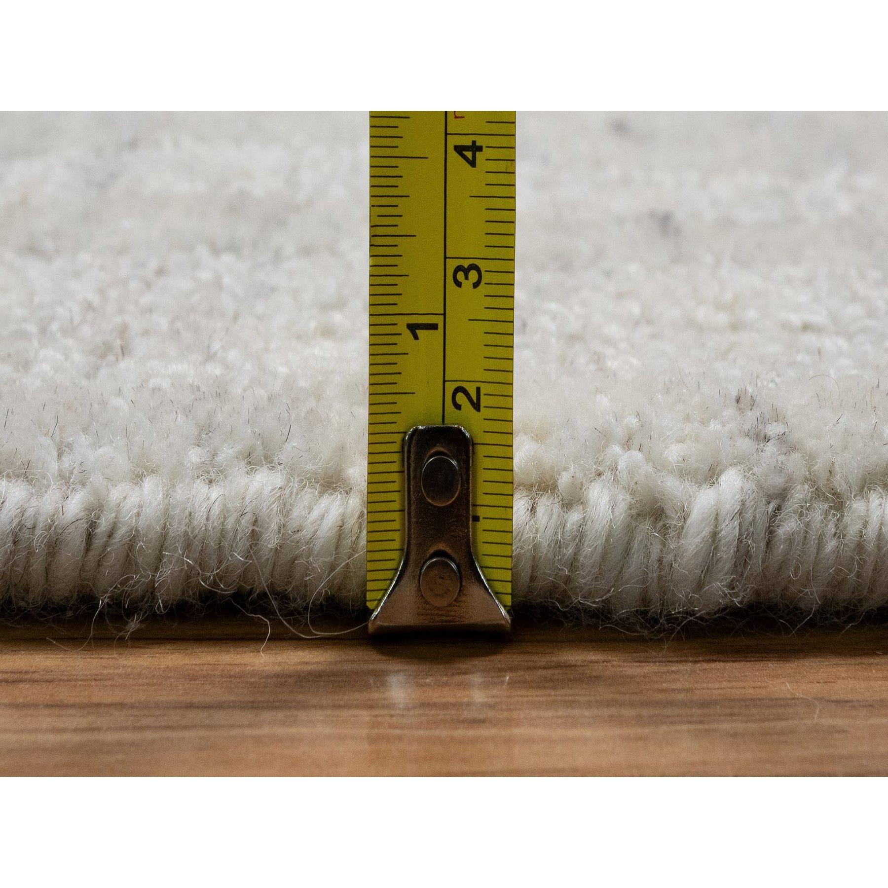 8'x8' Ivory Natural Wool Vertical Stripes Design Hand Loomed Round Rug For Sale 3