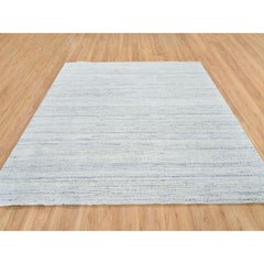 8'x8' Elfenbeinfarbener einfarbiger moderner Striae-Design-Teppich aus weicher Wolle, handgewebt, quadratisch
