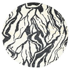 8'x8' Ivory with Black Hand Knotted Modern Design Wool Round Oriental Rug