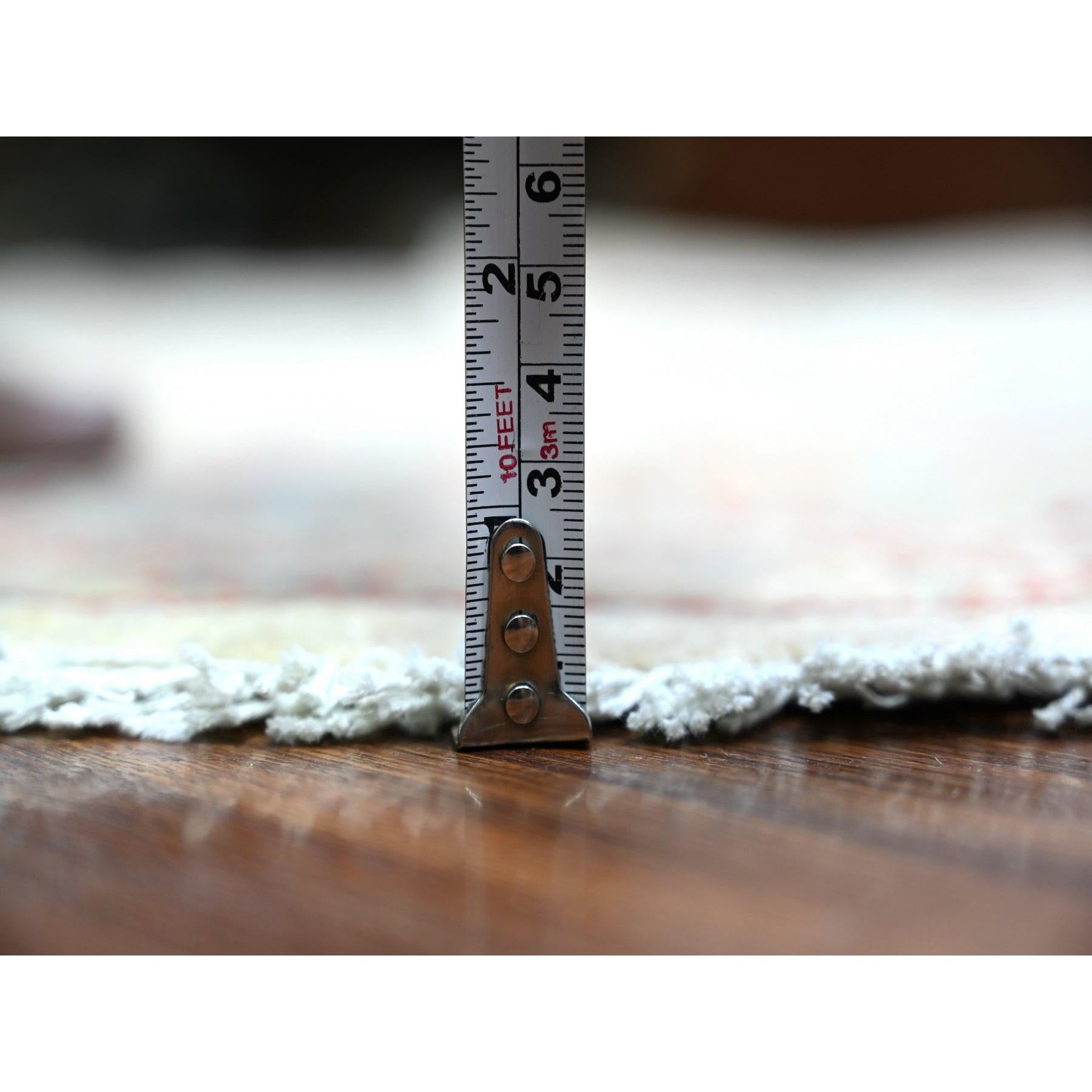 8'x8' Ivory Ziegler Mahal Tappeto orientale rotondo in pura lana annodato a mano in vendita 3