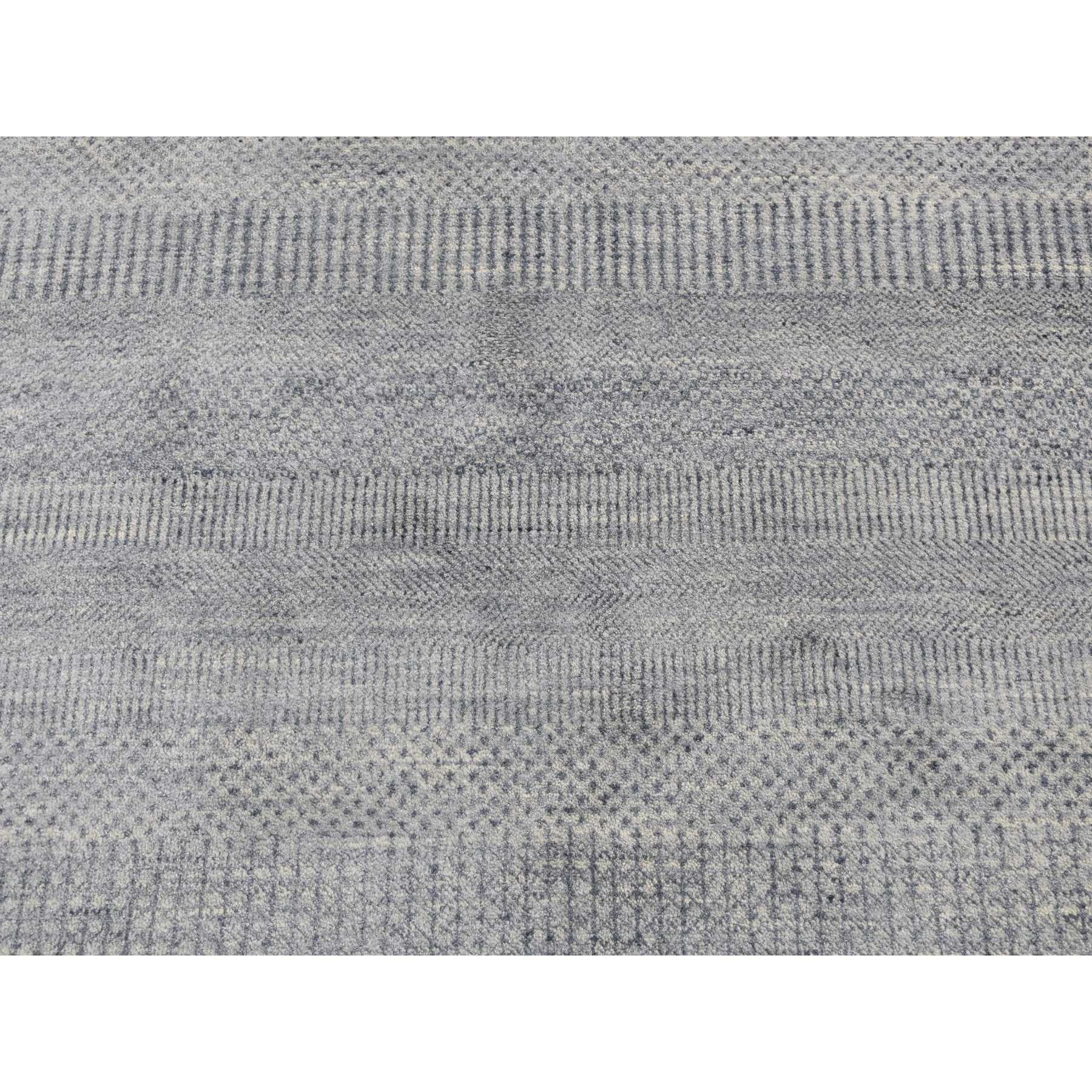 8'x8' Misty Gray, Grasdesign, 100 % Wolle, handgeknüpfter, runder orientalischer Teppich (Indisch) im Angebot