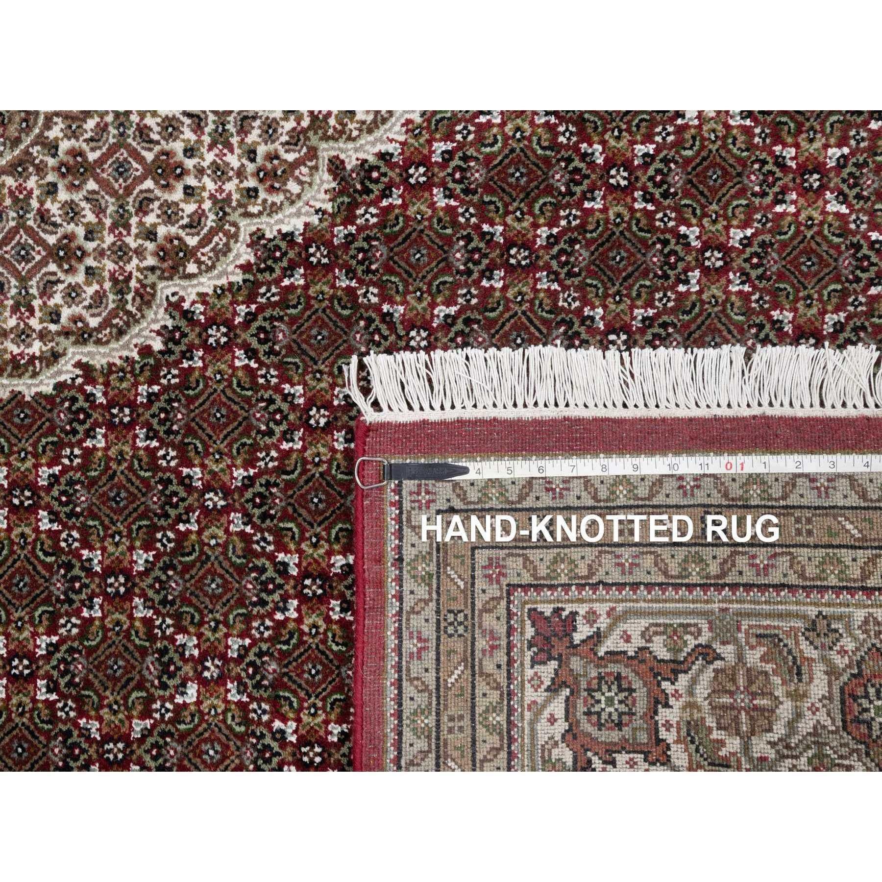 8'x8' Red Hand Knotted Tabriz Mahi Fish Medallion Design All Wool Square Rug For Sale 5