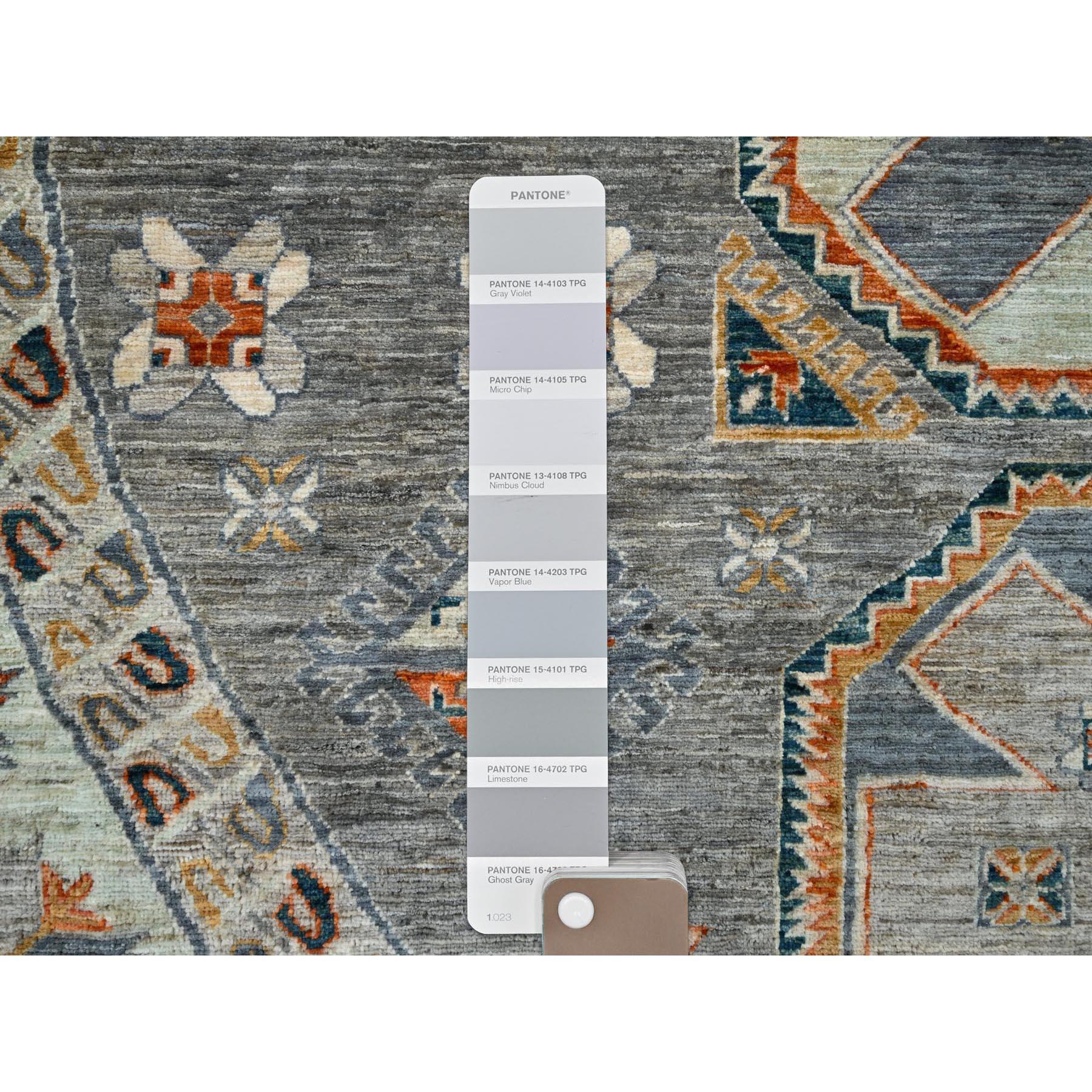 8'x8' Seared Gray Extra Soft Wool Caucasian Design Round Oriental Rug In New Condition For Sale In Carlstadt, NJ