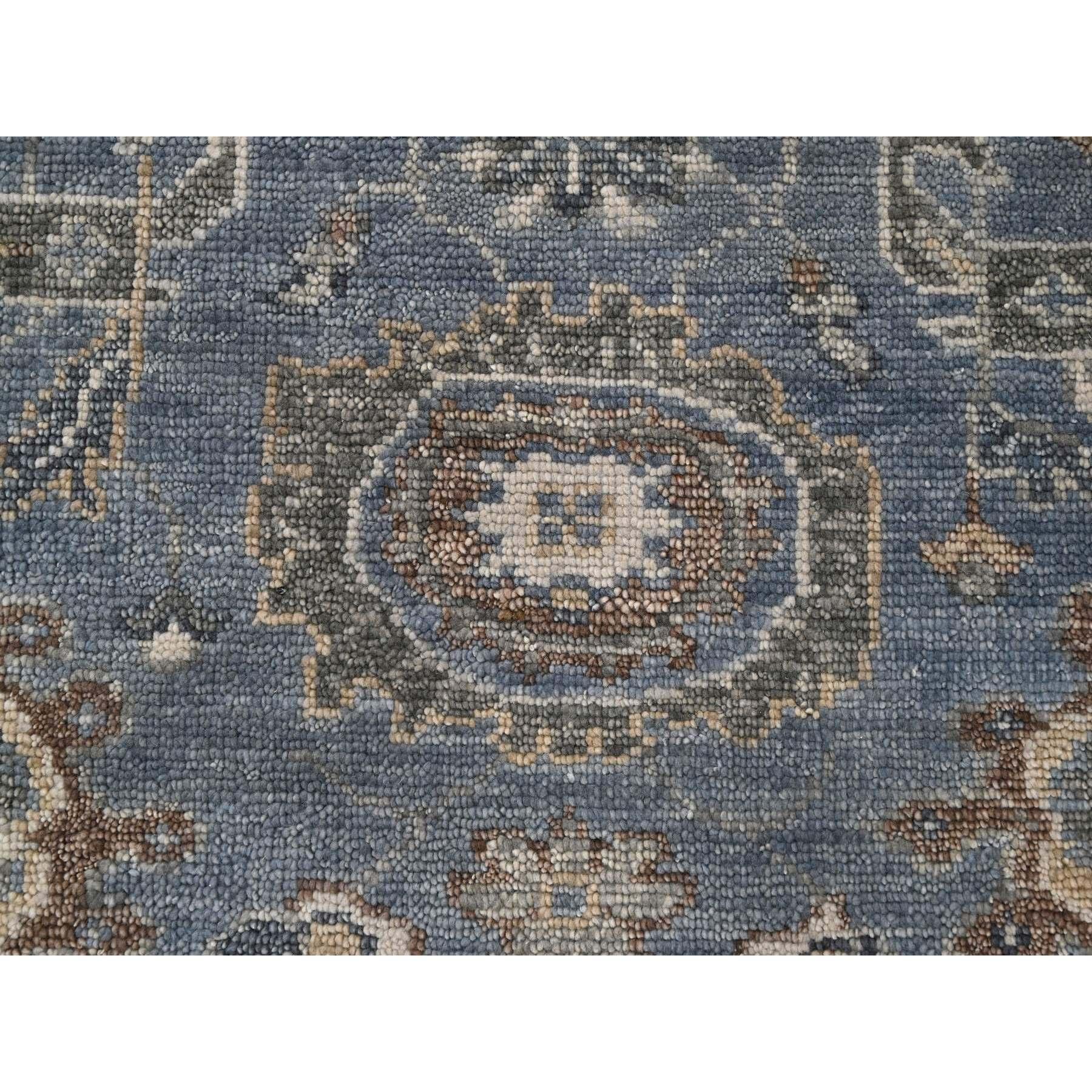 8'x8' Silberblauer, handgeknüpfter, runder Teppich aus natürlicher Wolle im Oushak-Design im Zustand „Neu“ im Angebot in Carlstadt, NJ
