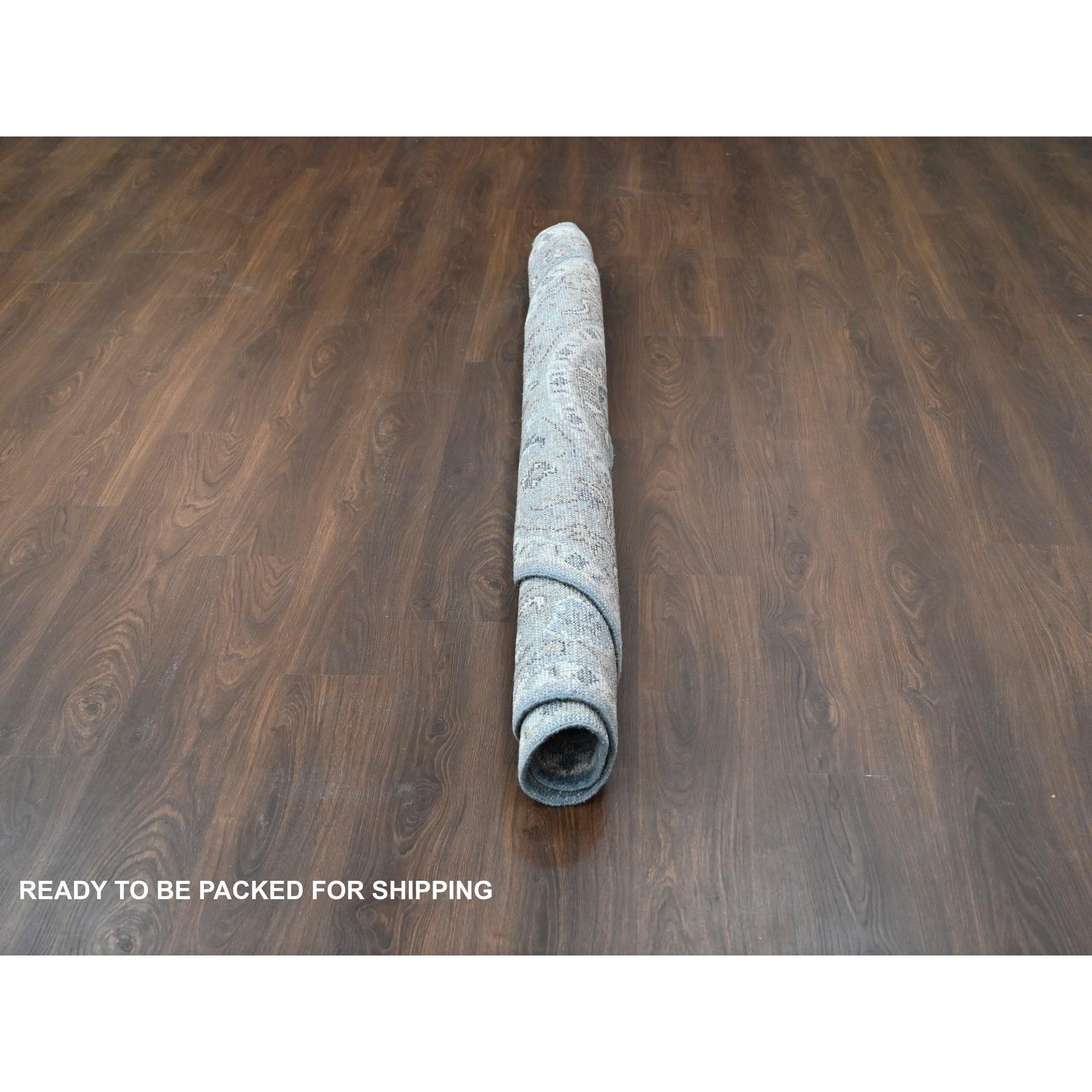 8'x8' Silberblauer, handgeknüpfter, runder Teppich aus natürlicher Wolle im Oushak-Design (21. Jahrhundert und zeitgenössisch) im Angebot