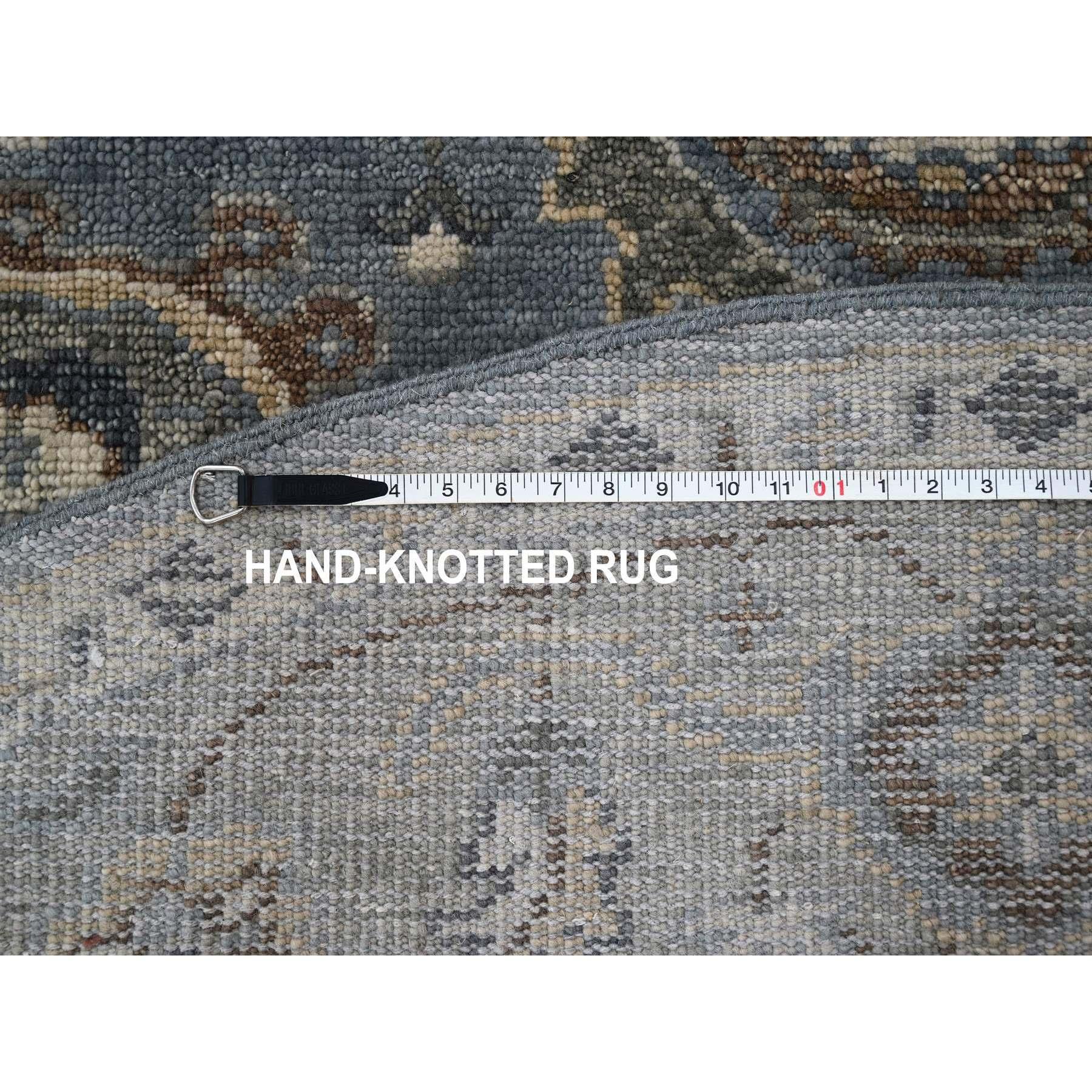 8'x8' Silberblauer, handgeknüpfter, runder Teppich aus natürlicher Wolle im Oushak-Design im Angebot 2