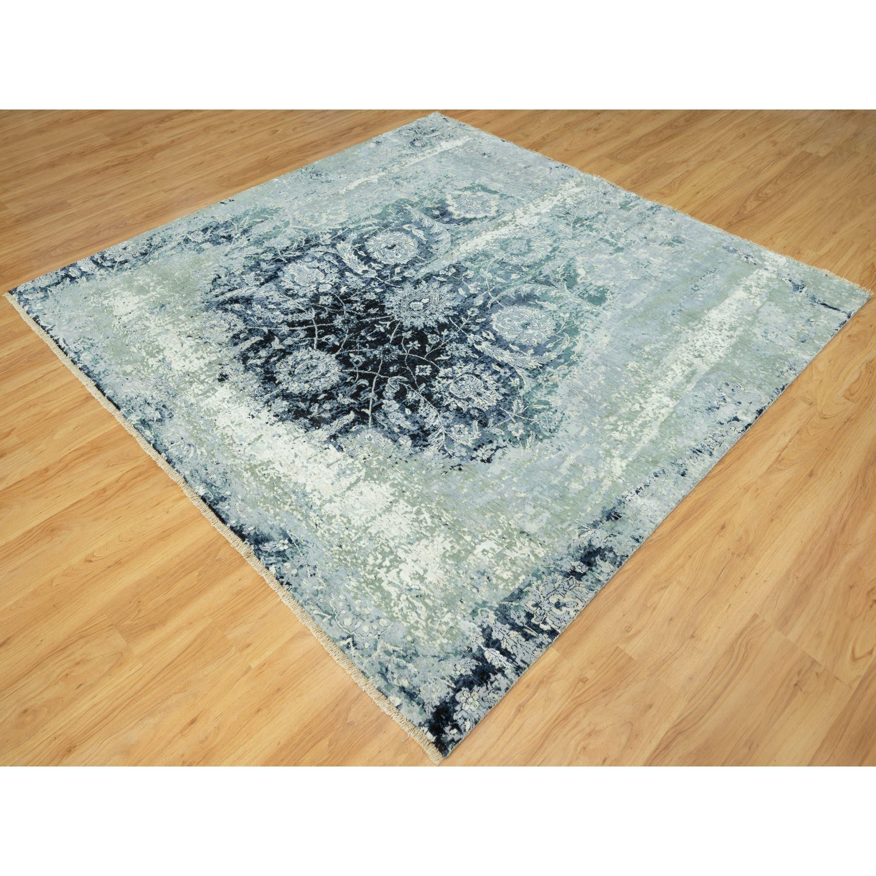 Indien 8'x8' Bleu Tiffeny, tapis noué à la main Broken and Erased, Persian Tabriz Design Rug en vente