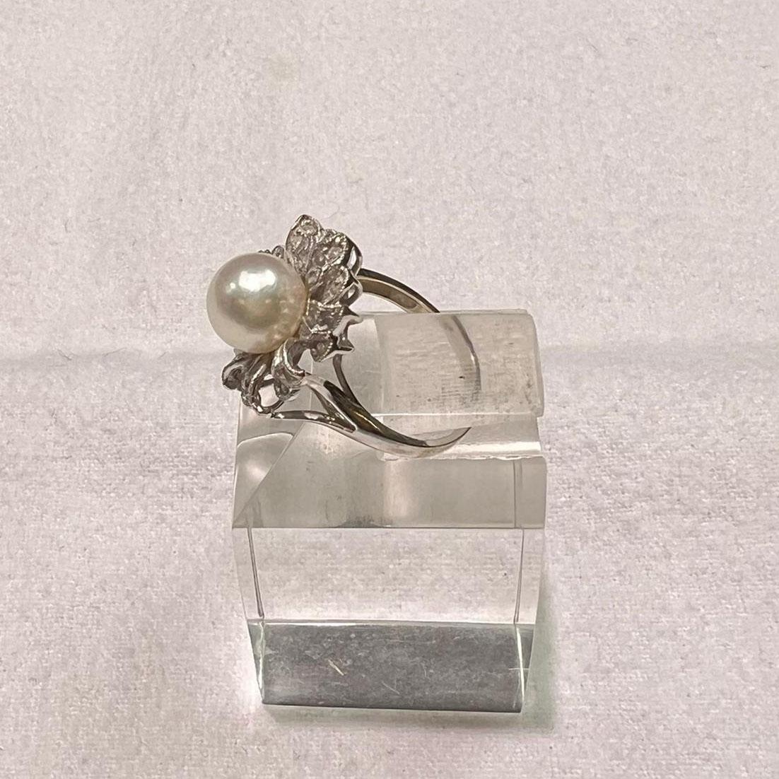 Women's Akoya Pearl with 14k White Gold Ring with Diamonds For Sale