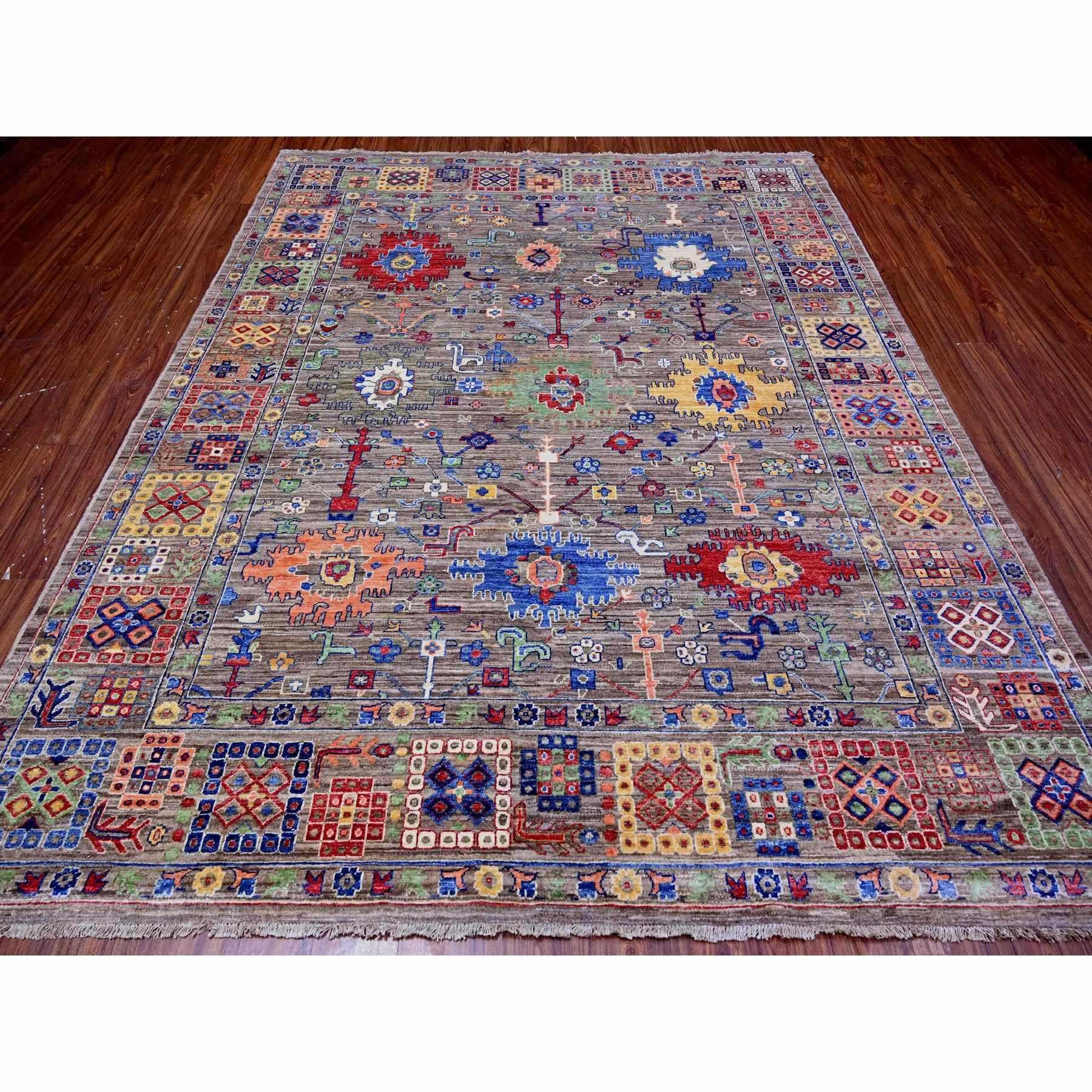 Il s'agit d'une véritable pièce unique nouée à la main, Aryana avec Ziegler Mahal All Over Colorful Design, tapis d'Orient. Il a été noué pendant des mois et des mois selon des techniques de tissage séculaires par des artisans experts.
Matières