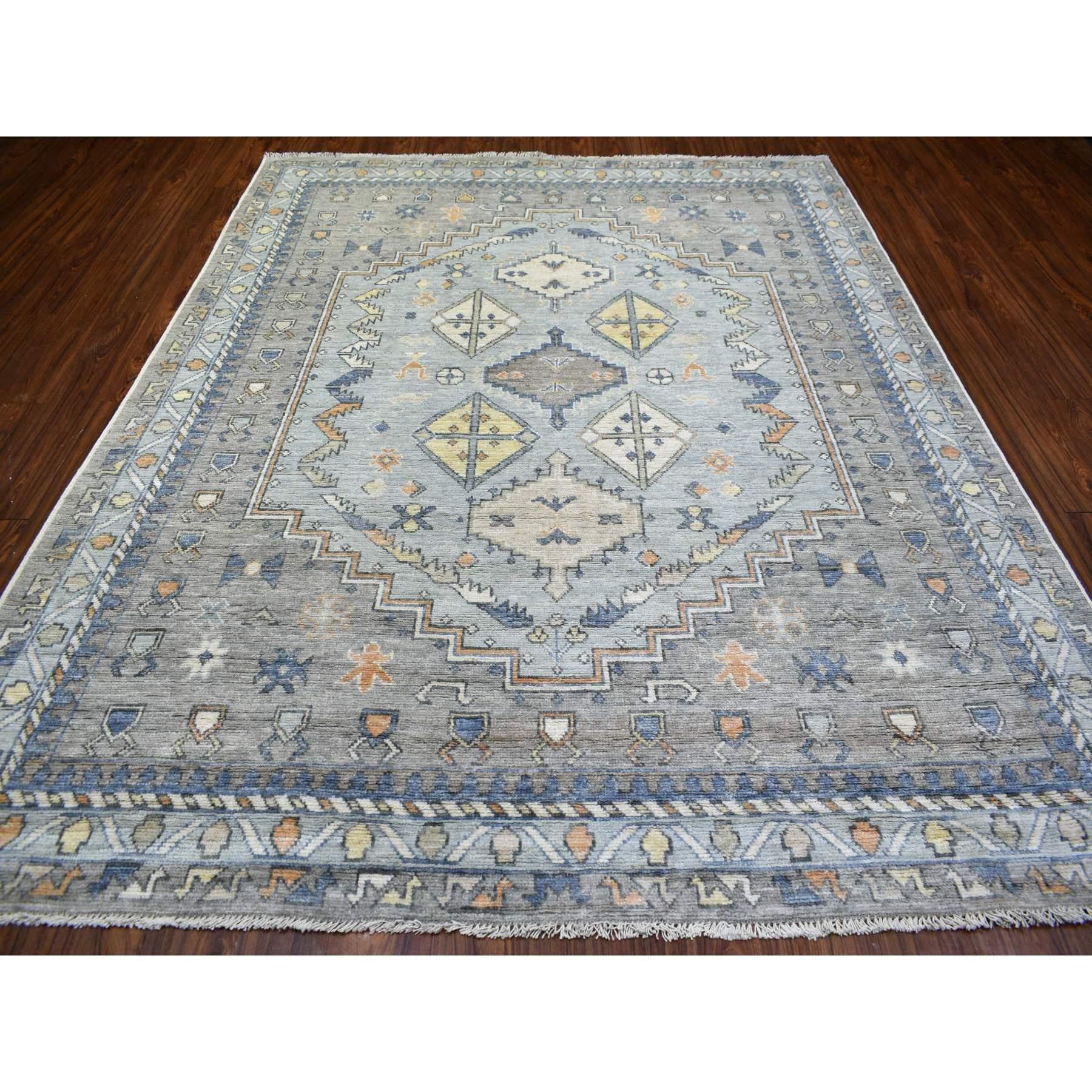 Medieval 8'x9'10