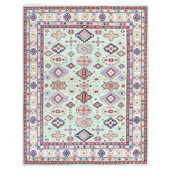 8'x9'10" Pistachio Green Kazak with Medallions Design All Wool Hand Knotted Rug (tapis entièrement en laine)