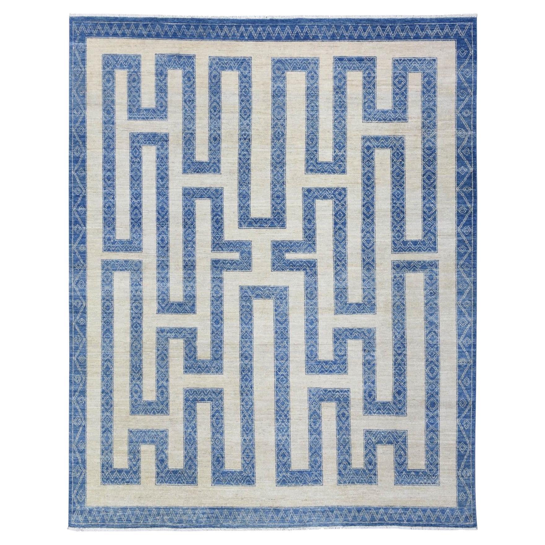 8'x9'5" Denim Blue Fine Peshawar Maze Design Soft Wool Hand Knotted Oriental Rug For Sale