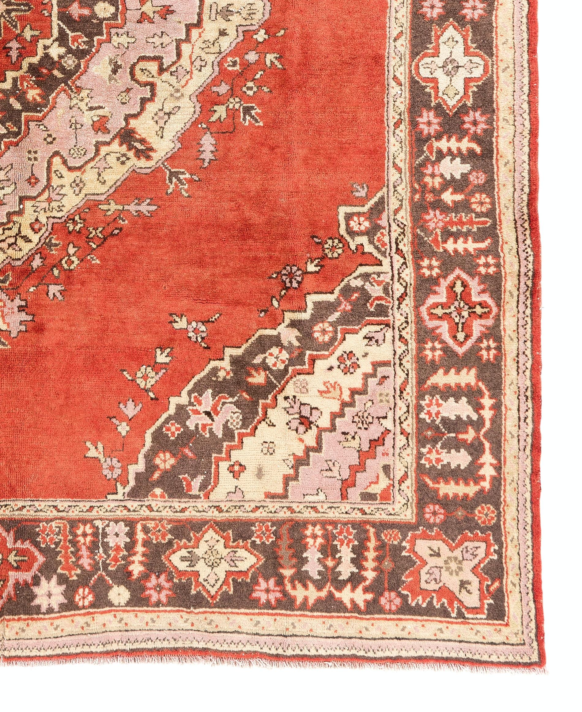 8x9,5 Ft antiker türkischer Oushak-Teppich, seltene Größe, 100 % Wolle, um 1920 im Zustand „Gut“ im Angebot in Spring Valley, NY