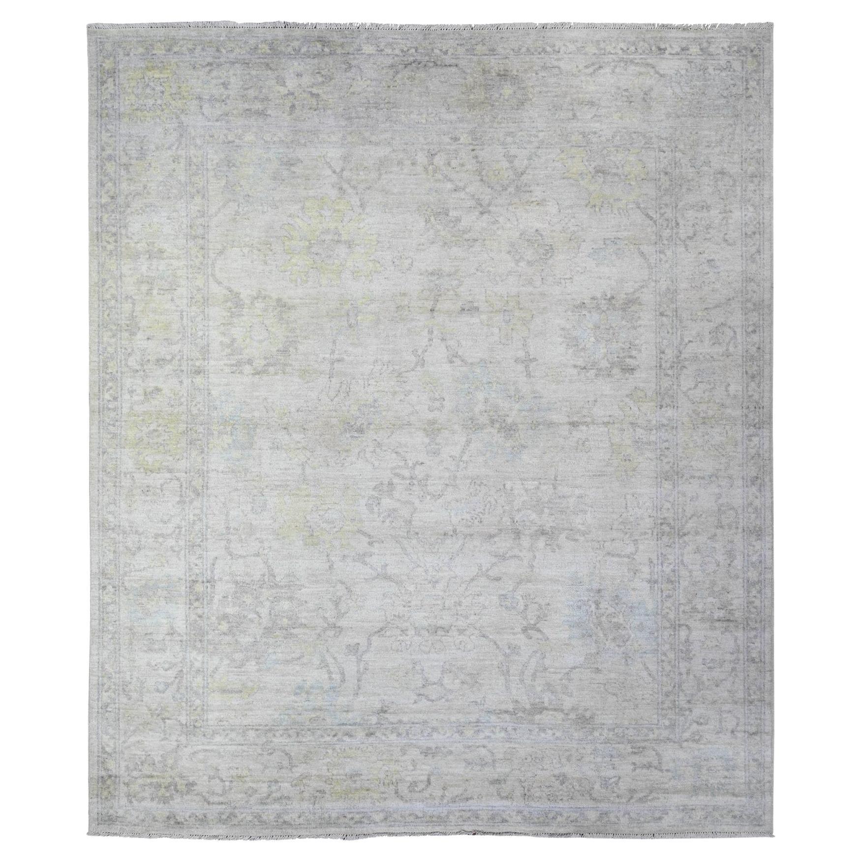 8'x9'5" Voyage Gray Tappeto orientale afgano annodato a mano in lana morbida d'angora Oushak in vendita