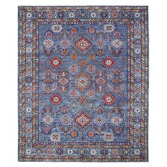 Alfombra Super Kazak de lana anudada a mano con motivos geométricos por toda la superficie, gris de 8'x9'6