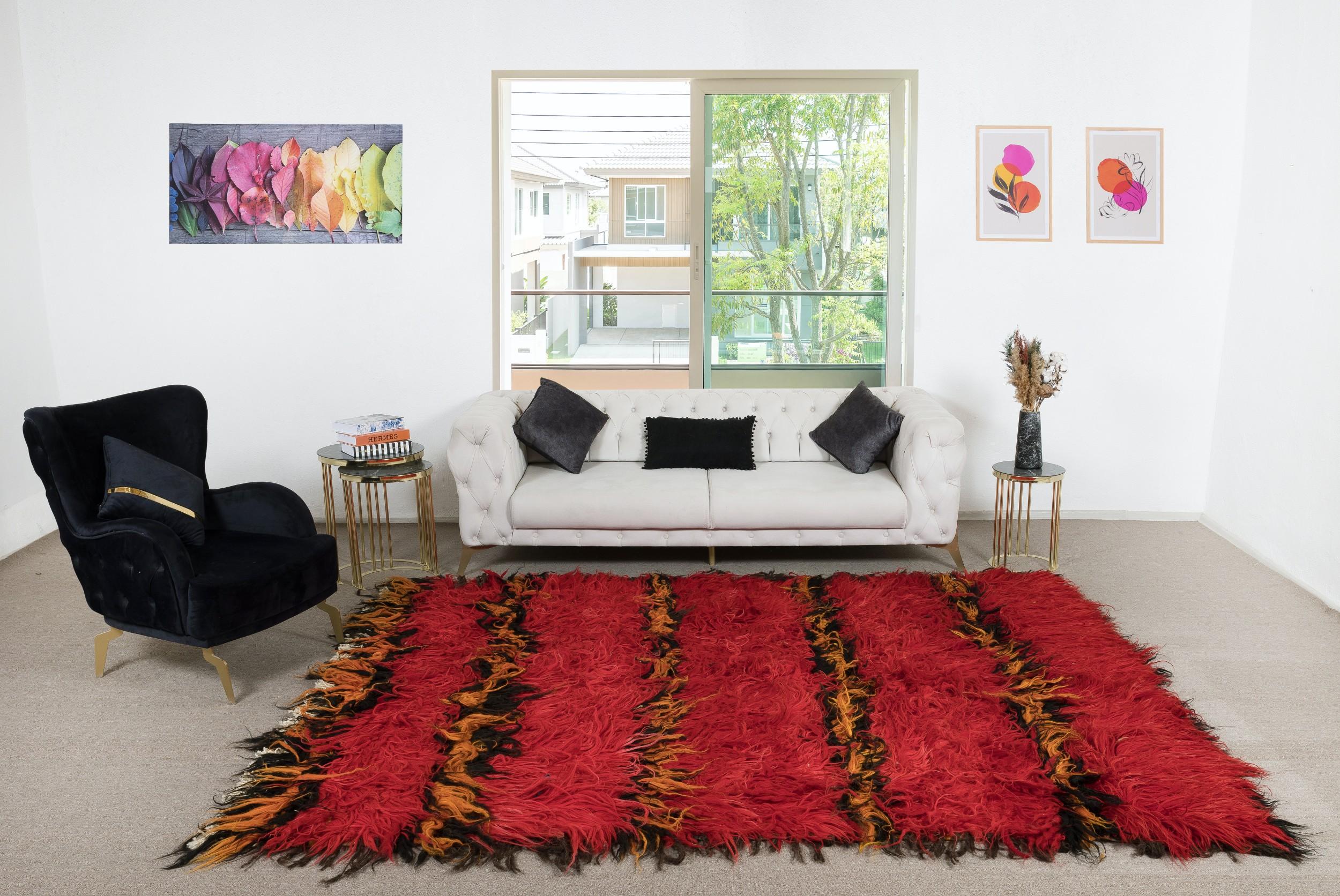 Elevate your living space with the exquisite charm of this new modern hand-knotted Moroccan berber beni ourain rug, crafted with precision and care from 100% wool. Combining the allure of Moroccan design with contemporary sensibilities, this rug is