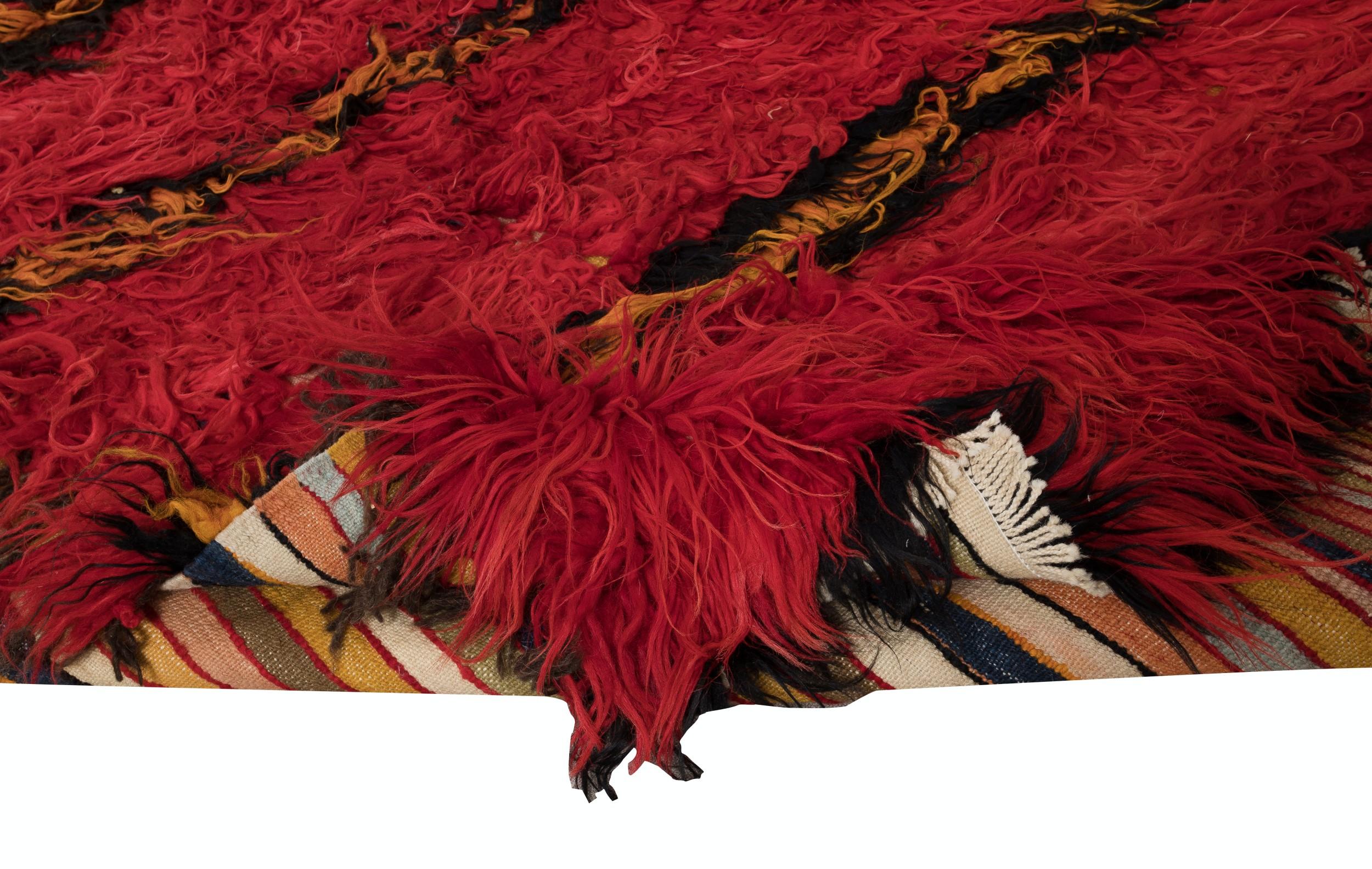 Turkish 8x9.7 Ft Modern Handmade Tulu Rug in Red. 100% Wool. Custom Options Available For Sale
