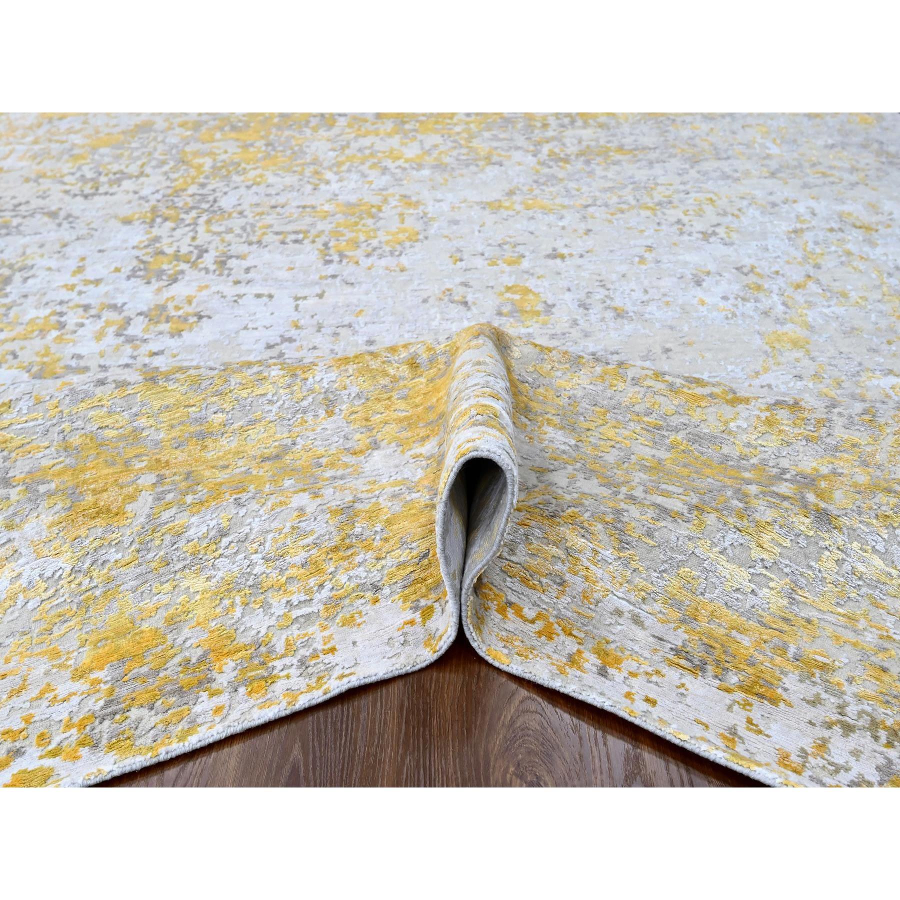 Hand-Knotted 8'x9'9