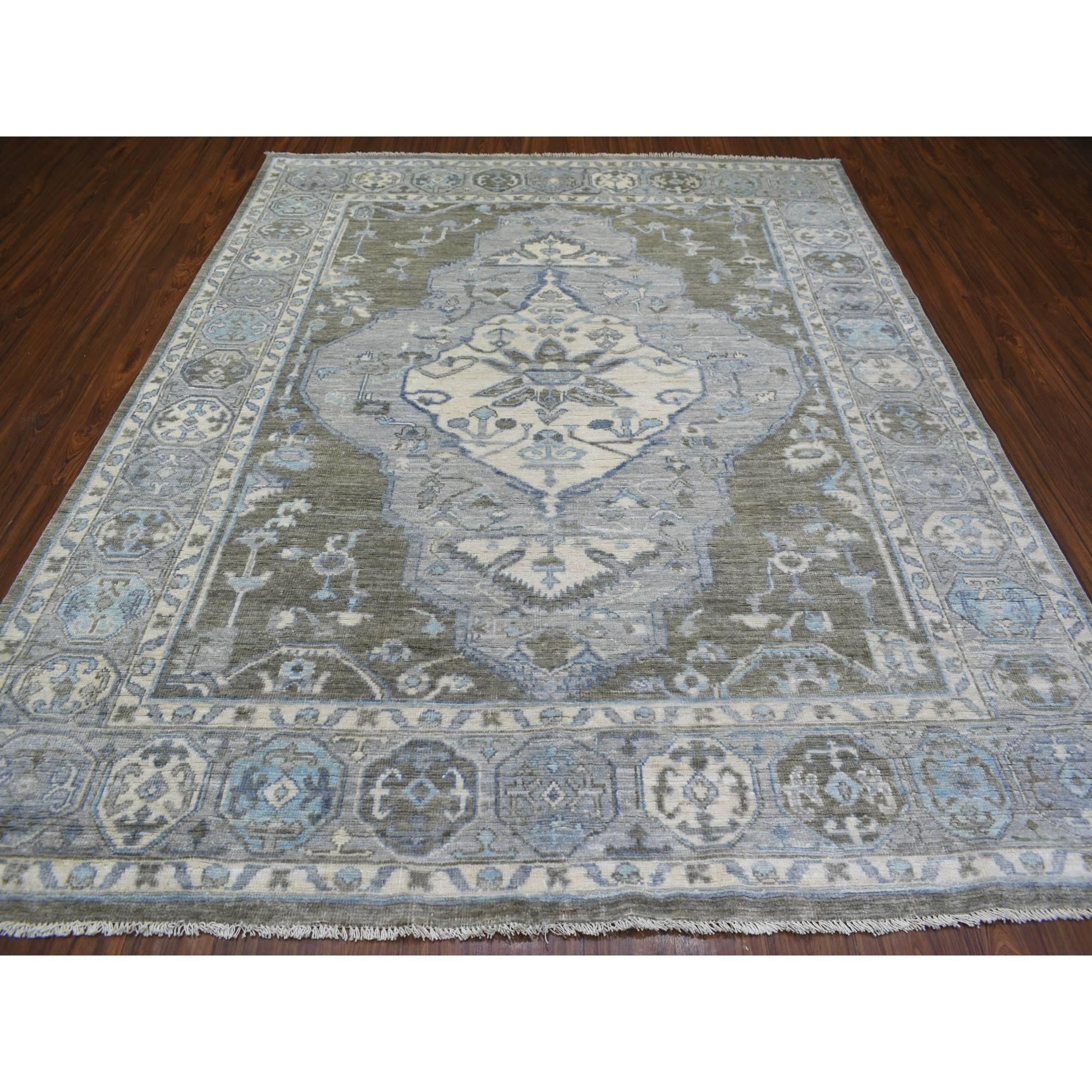 Tribale 8'x9'9