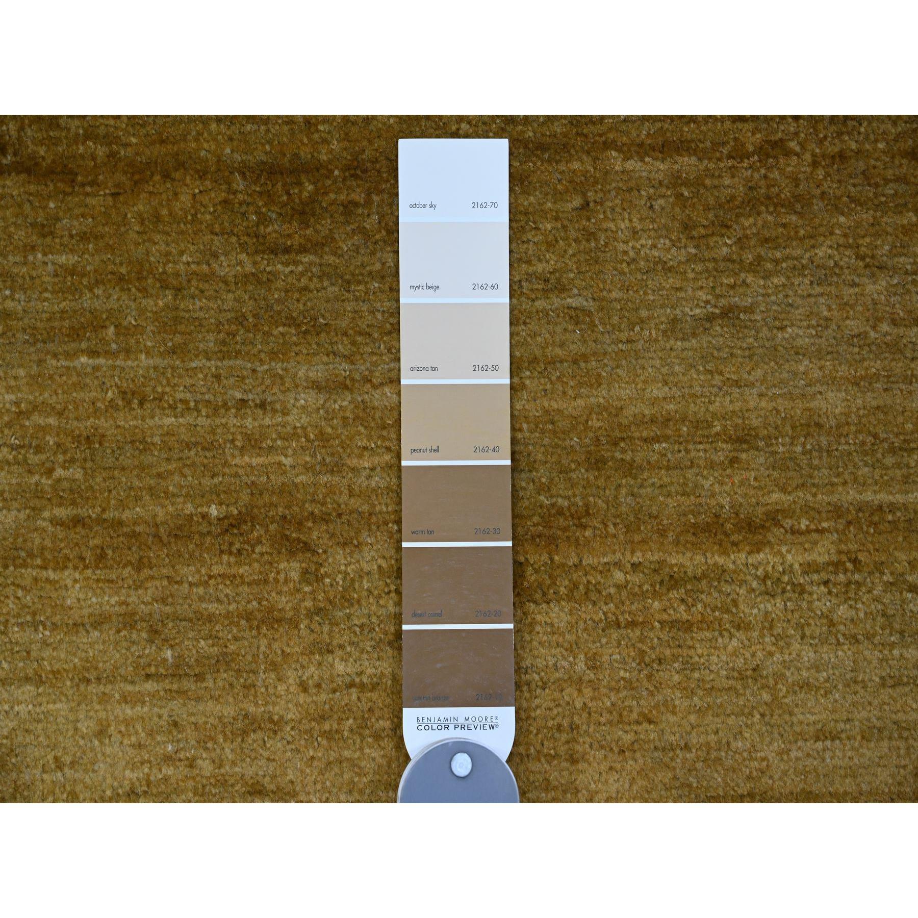 Contemporary 8'x9'9