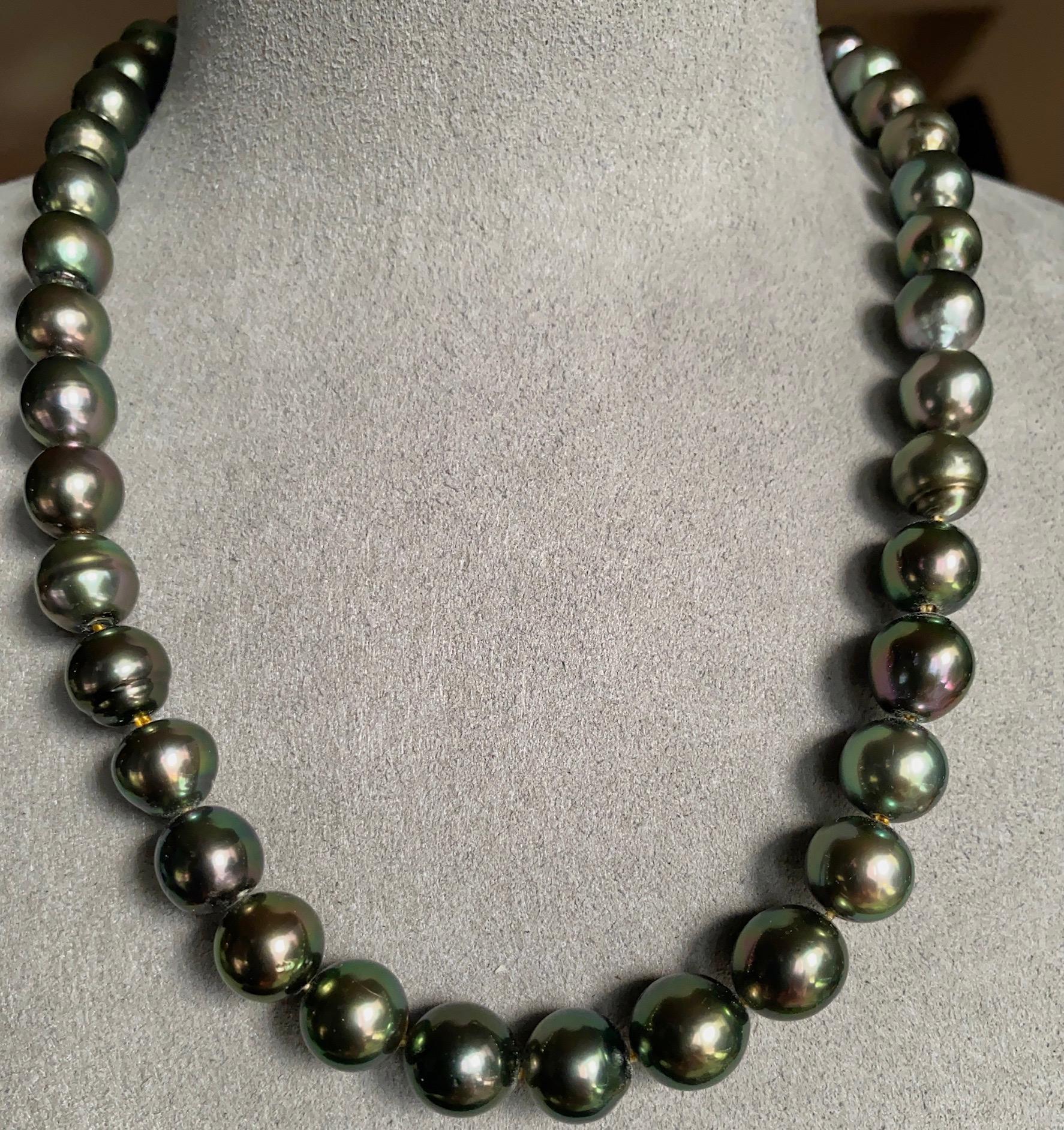 antique black pearl necklace
