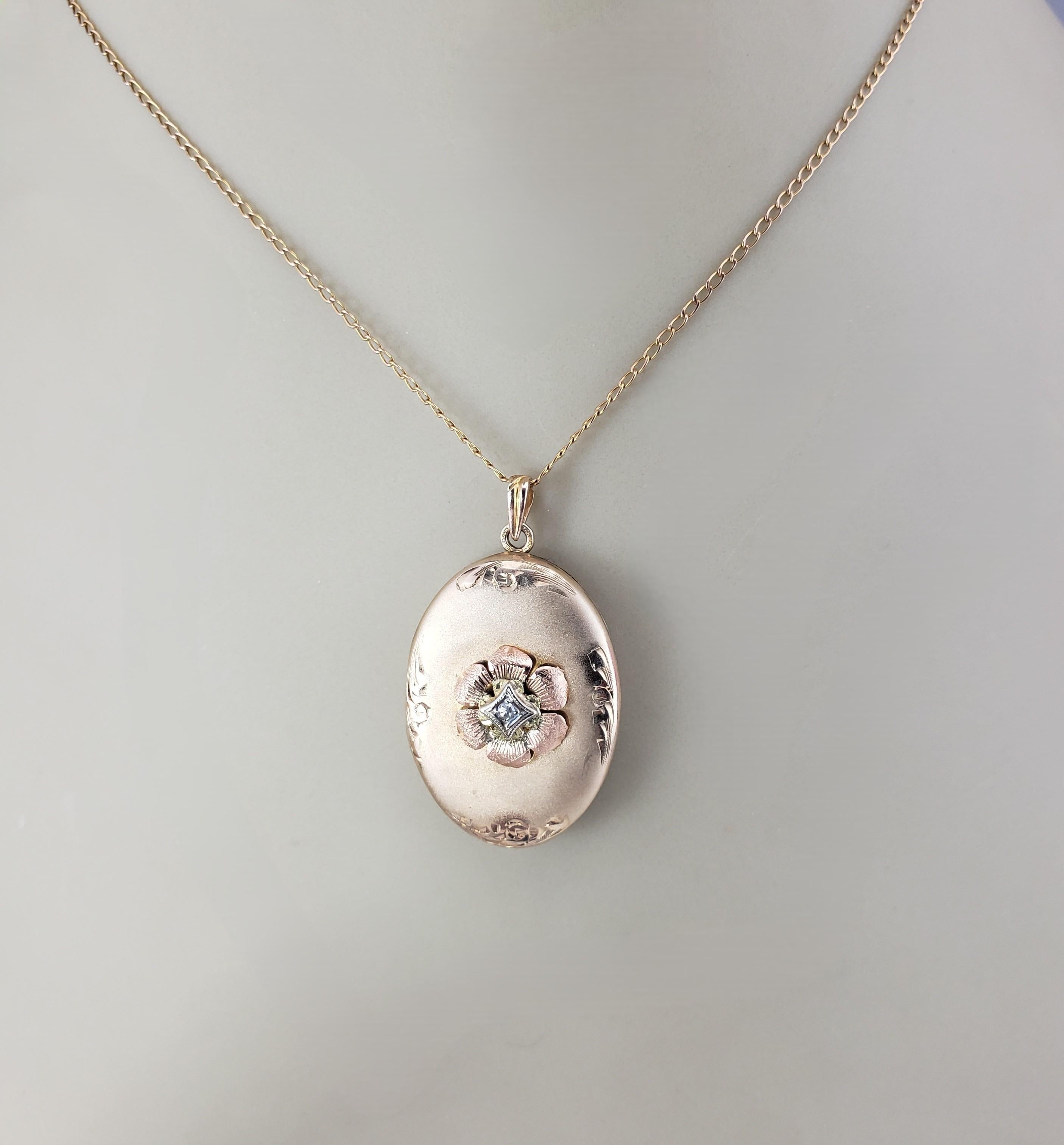 9- 10K Tricolor Gold and Diamond Floral Locket Pendant #21956 For Sale 4