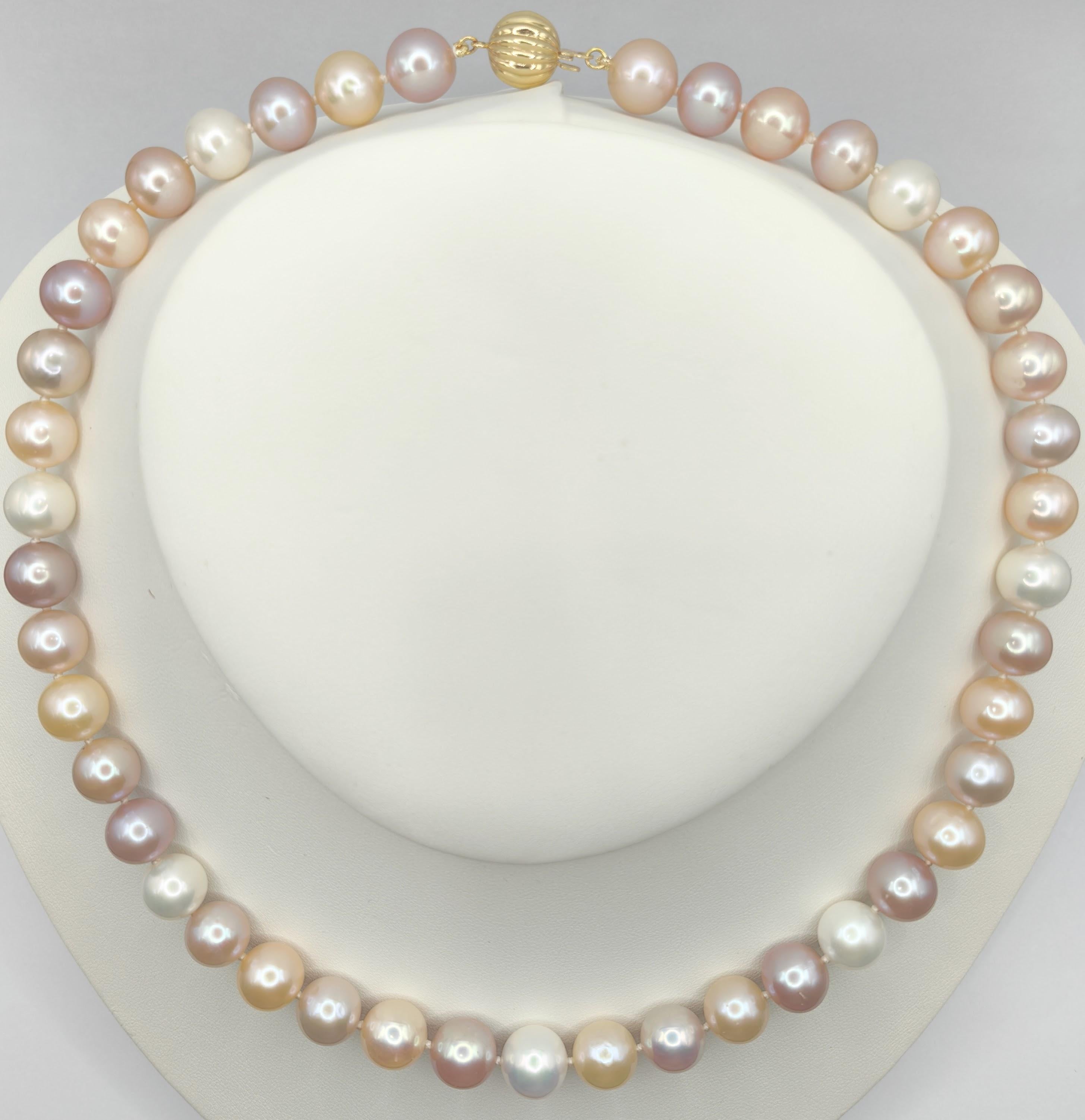 Women's or Men's 9-10mm Candy Pastel Multi-Color Round Pearl Necklace with 18K Gold Clasp For Sale