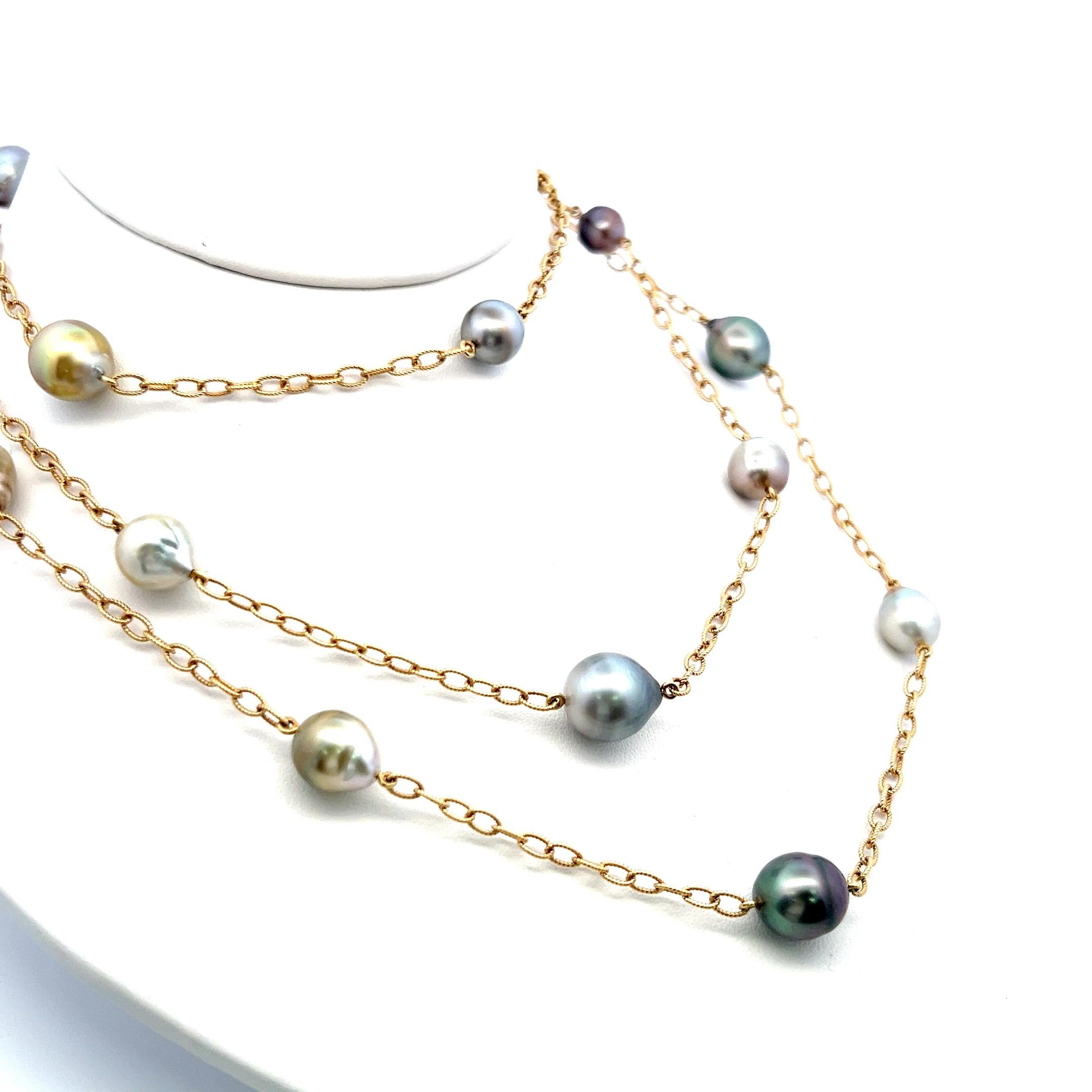 Collar de eslabones de oro amarillo de 18 quilates con perlas multicolor de 9-11,7 MM Corte redondo en venta