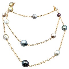 Collar de eslabones de oro amarillo de 18 quilates con perlas multicolor de 9-11,7 MM